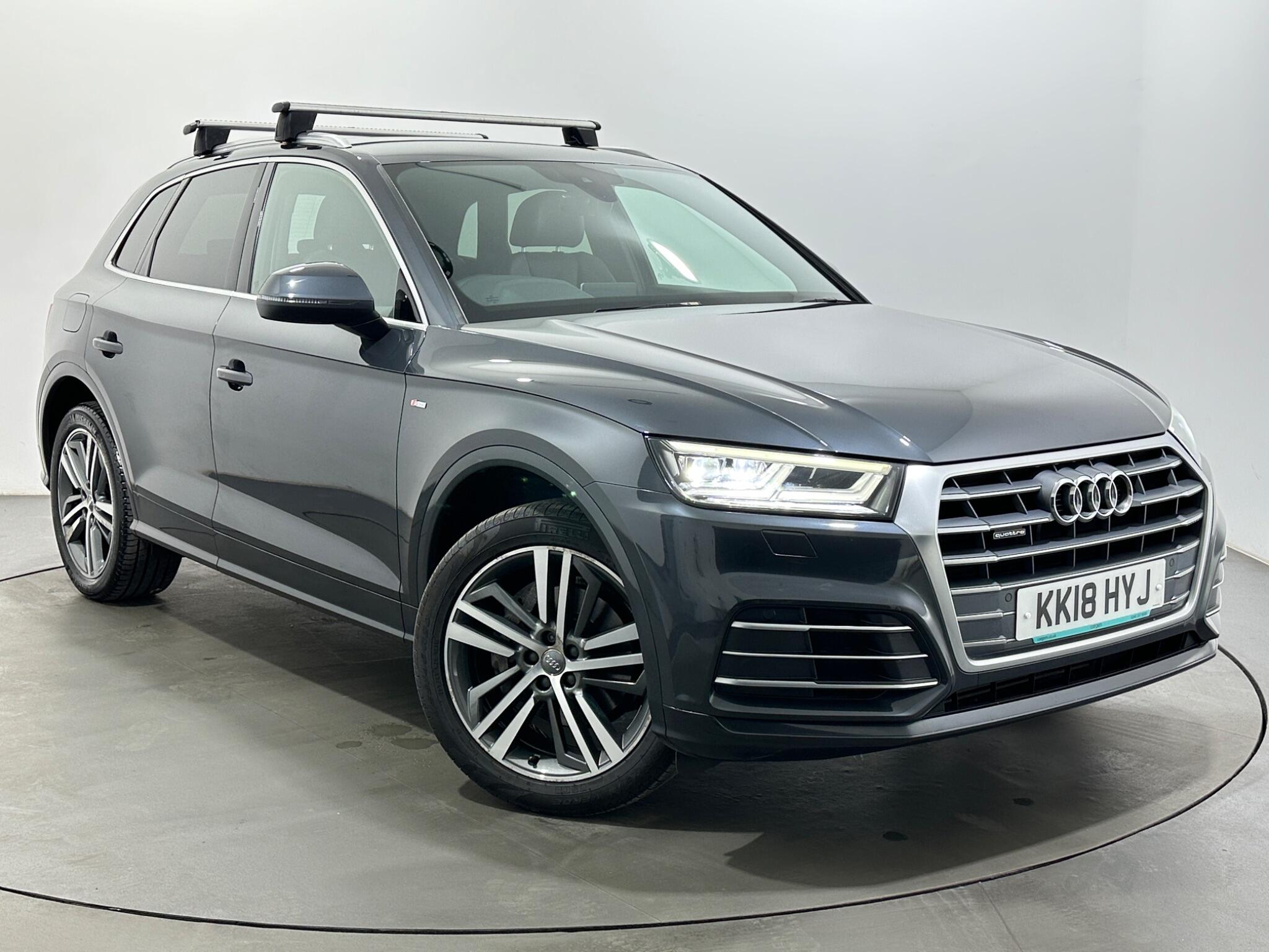 Audi Audi Q5 view 56
