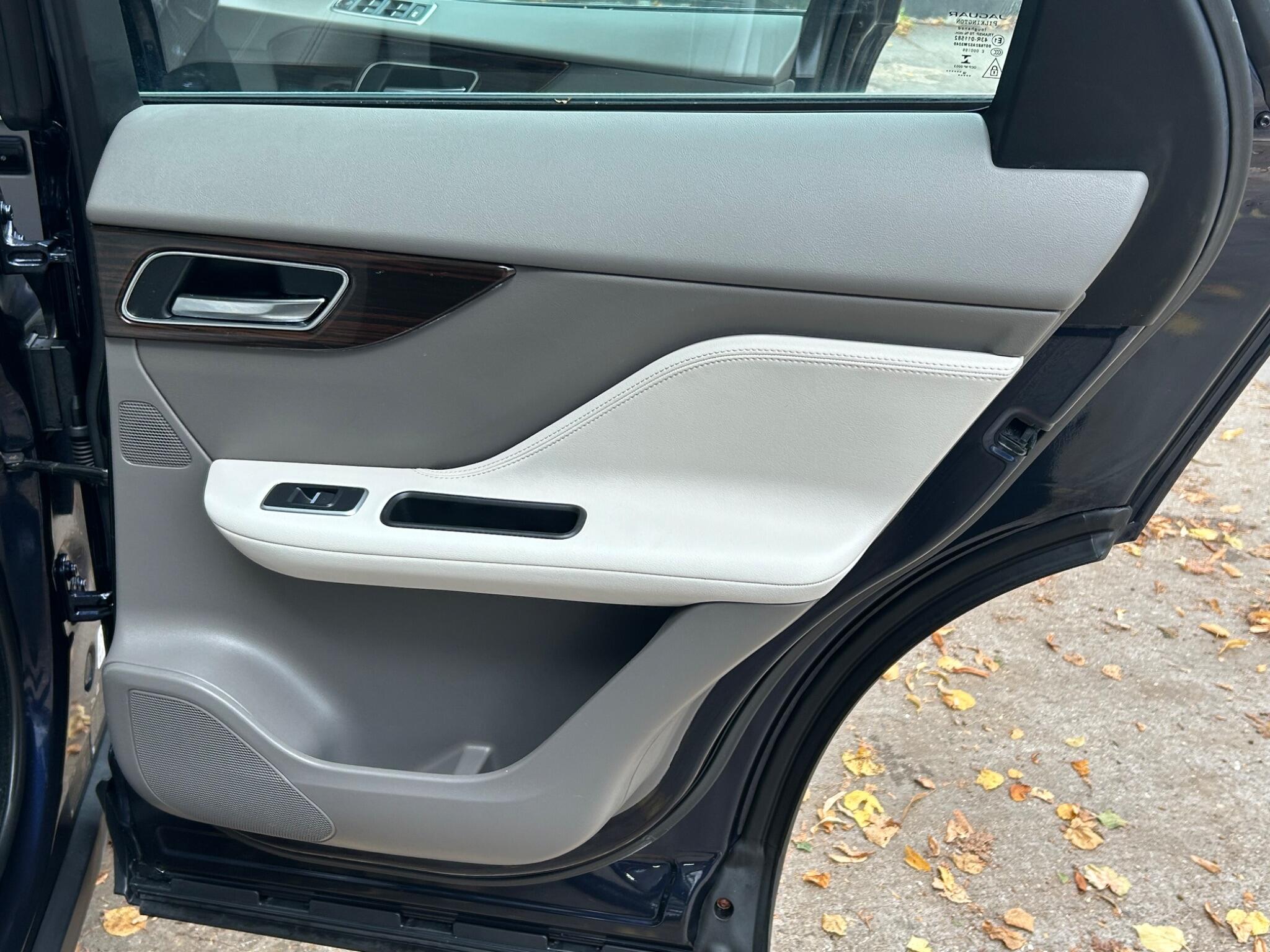 Jaguar F-Pace view 41