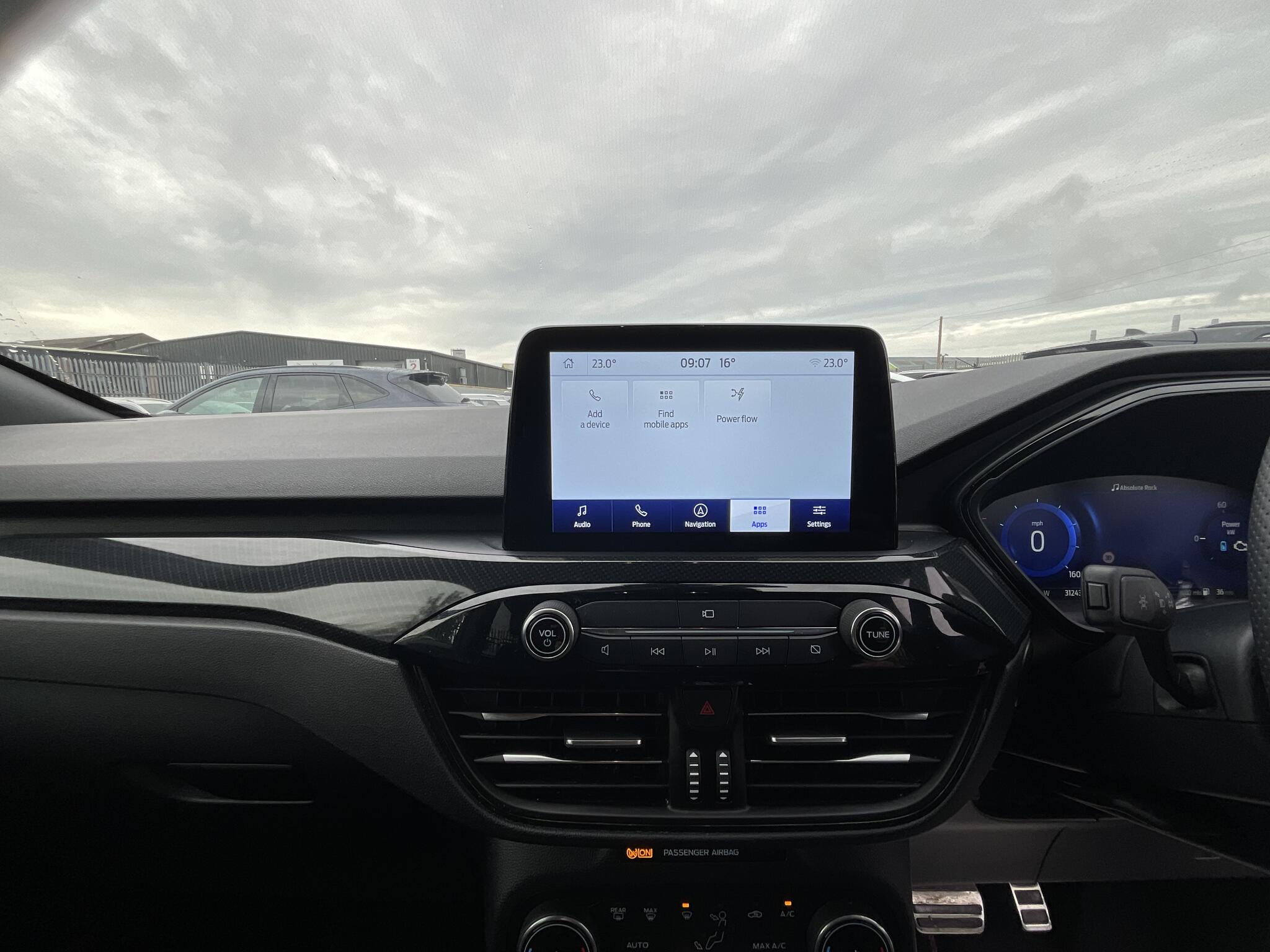 Ford Kuga view 29