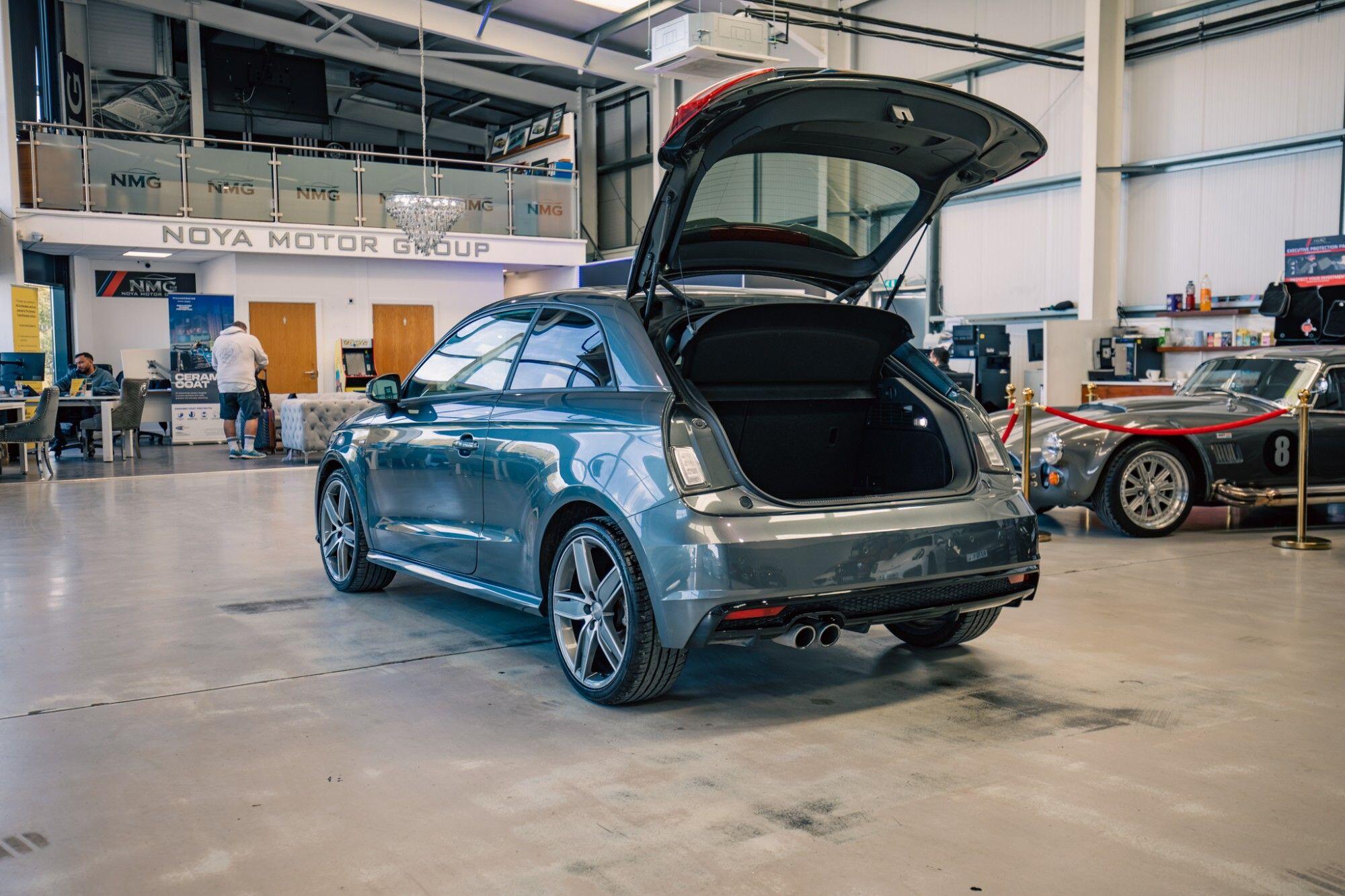 Audi A1 view 28