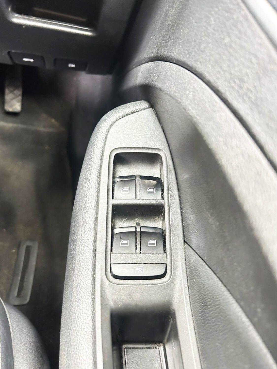 MG ZS view 20