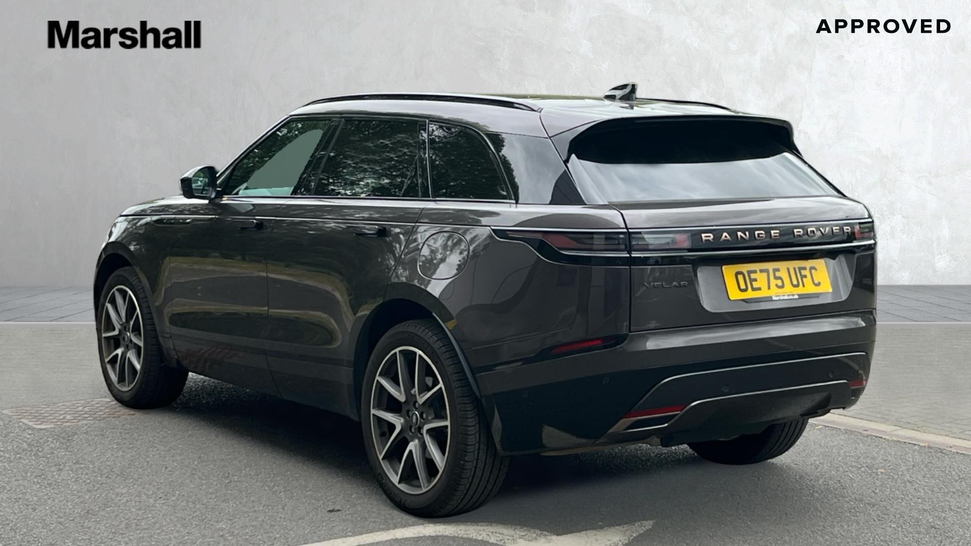 Land Rover Range Rover Velar view 2