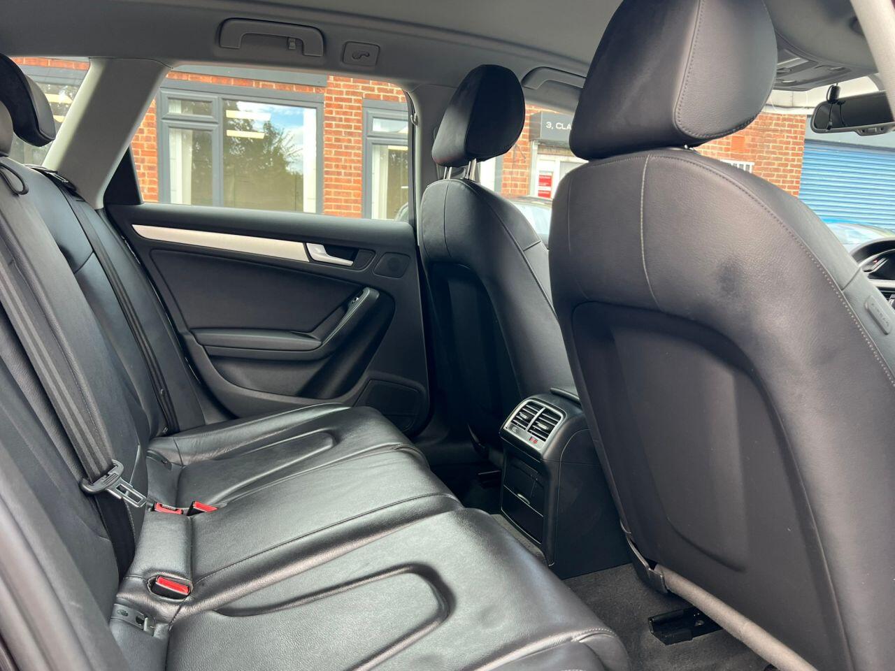 Audi A4 view 19