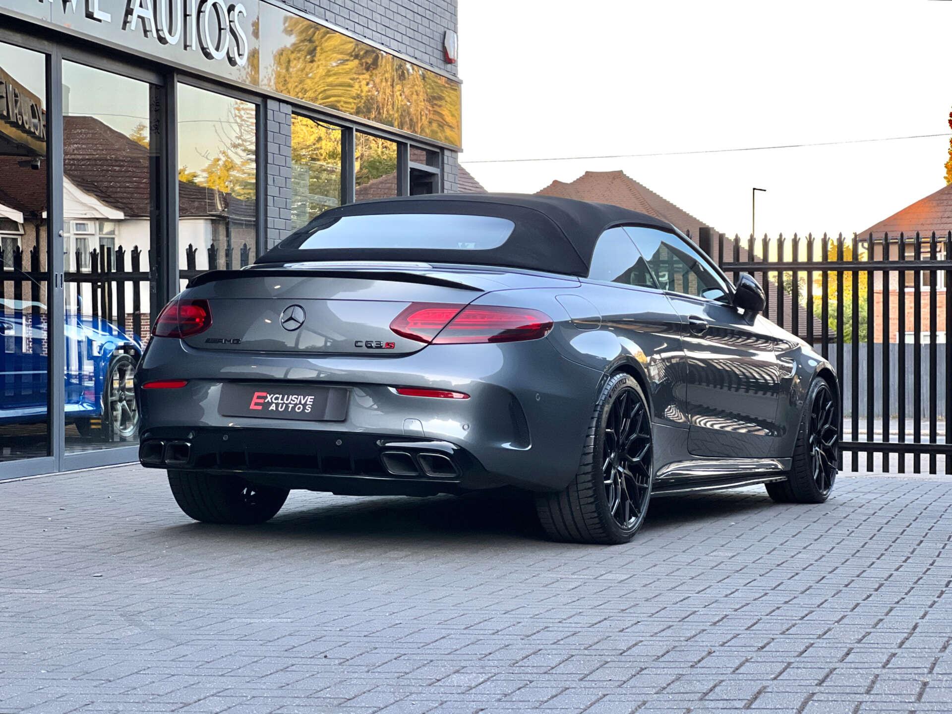 Mercedes-Benz C Class view 21