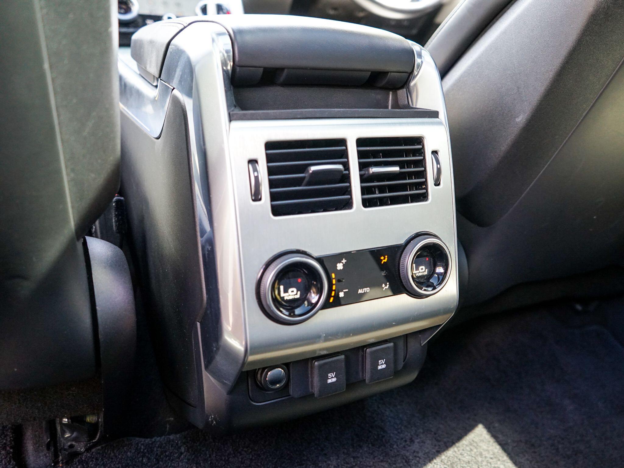 Land Rover Range Rover Sport view 16