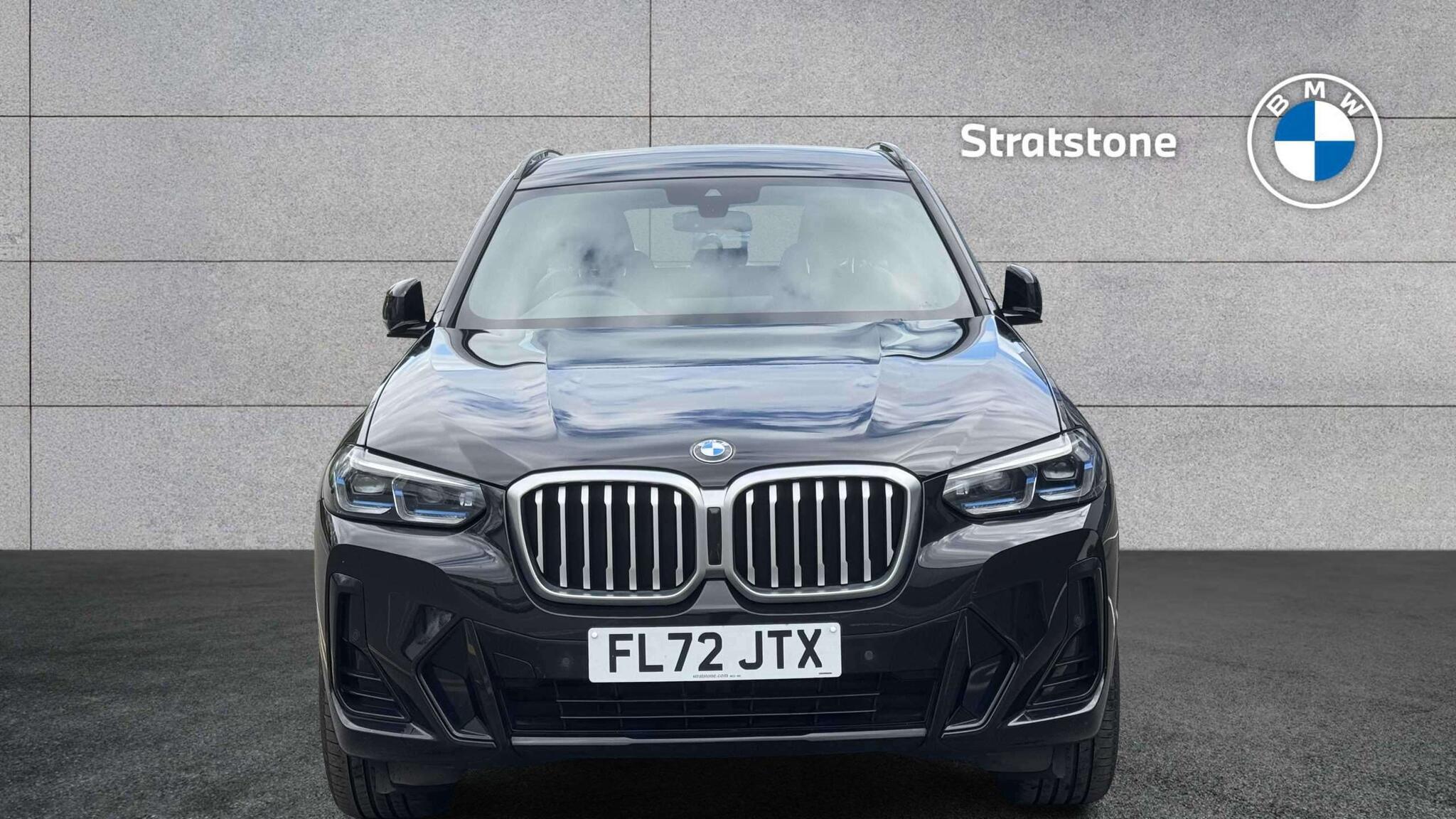 BMW X3 view 21