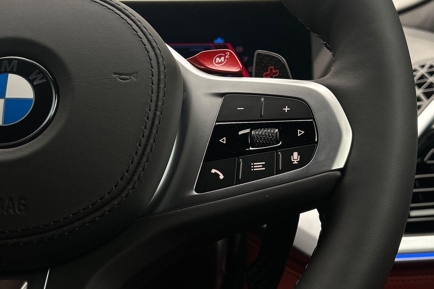 BMW XM view 18