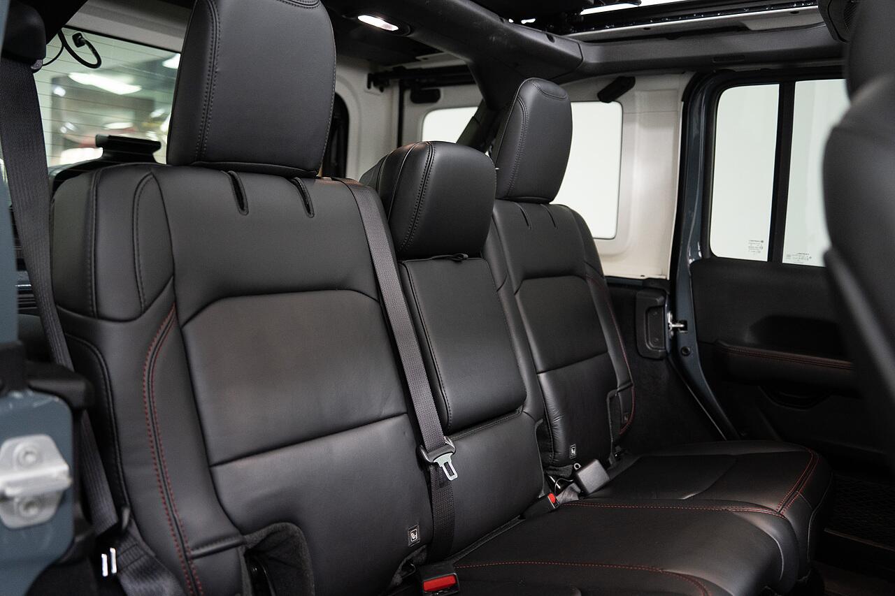 Jeep Wrangler view 22
