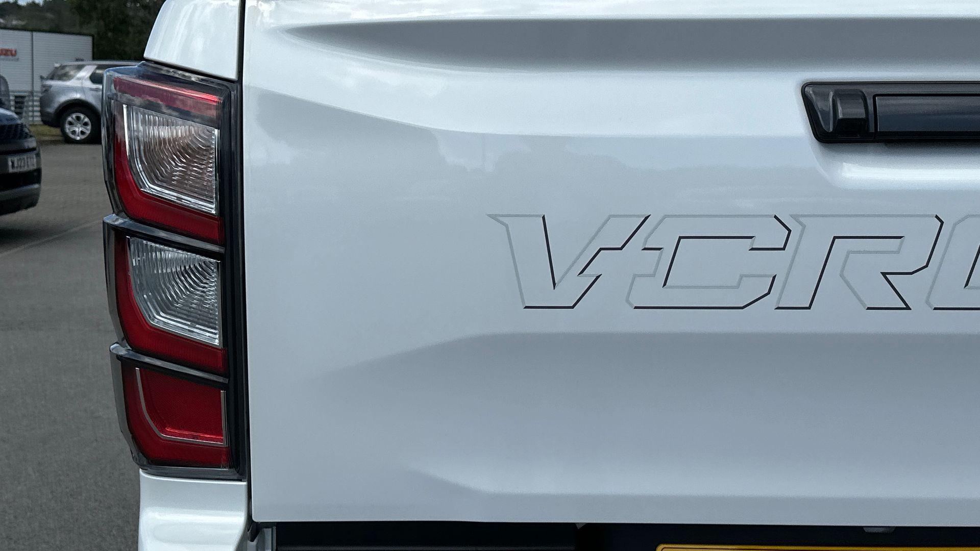 Isuzu D-Max view 19