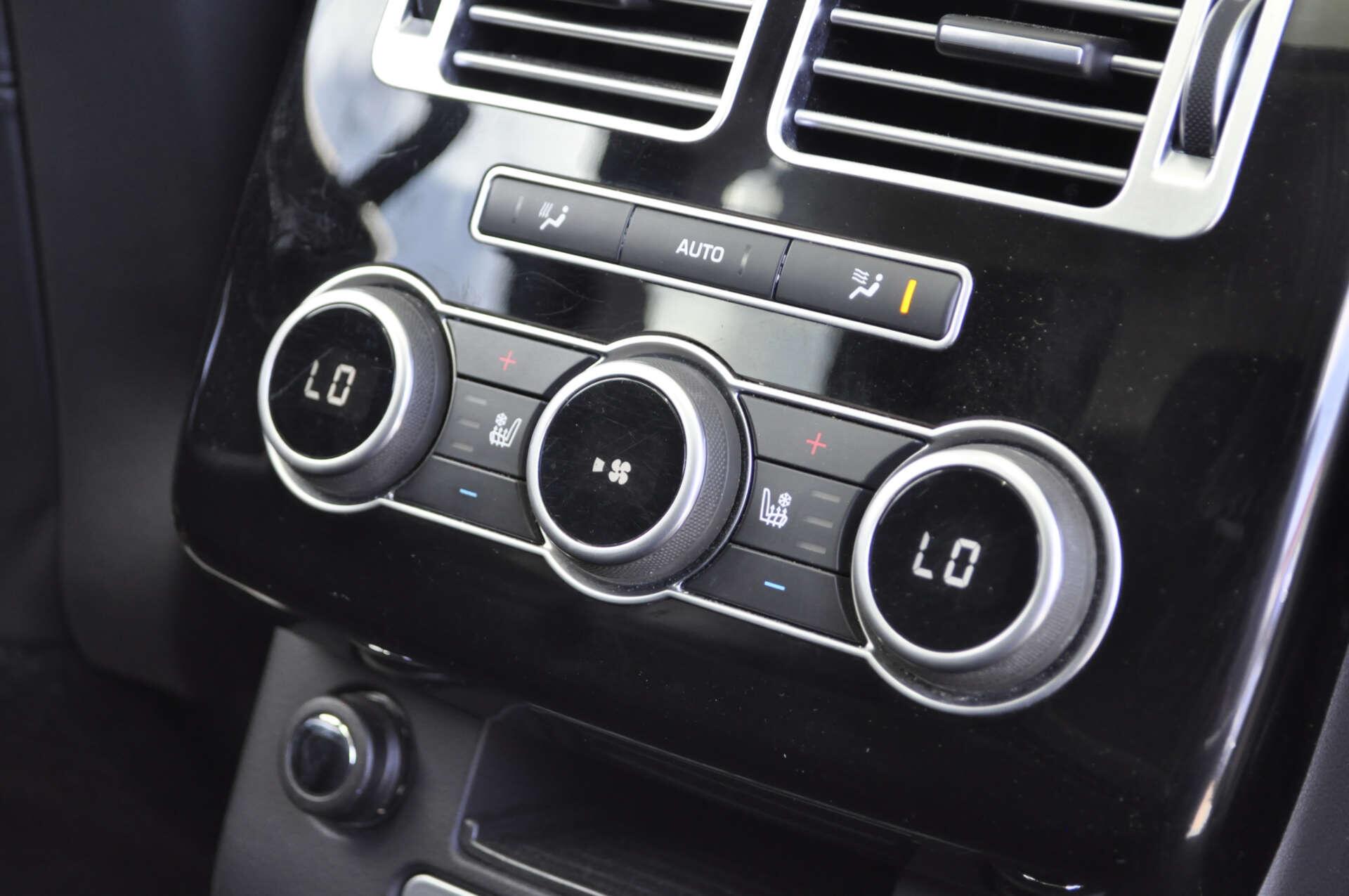 Land Rover Range Rover view 11