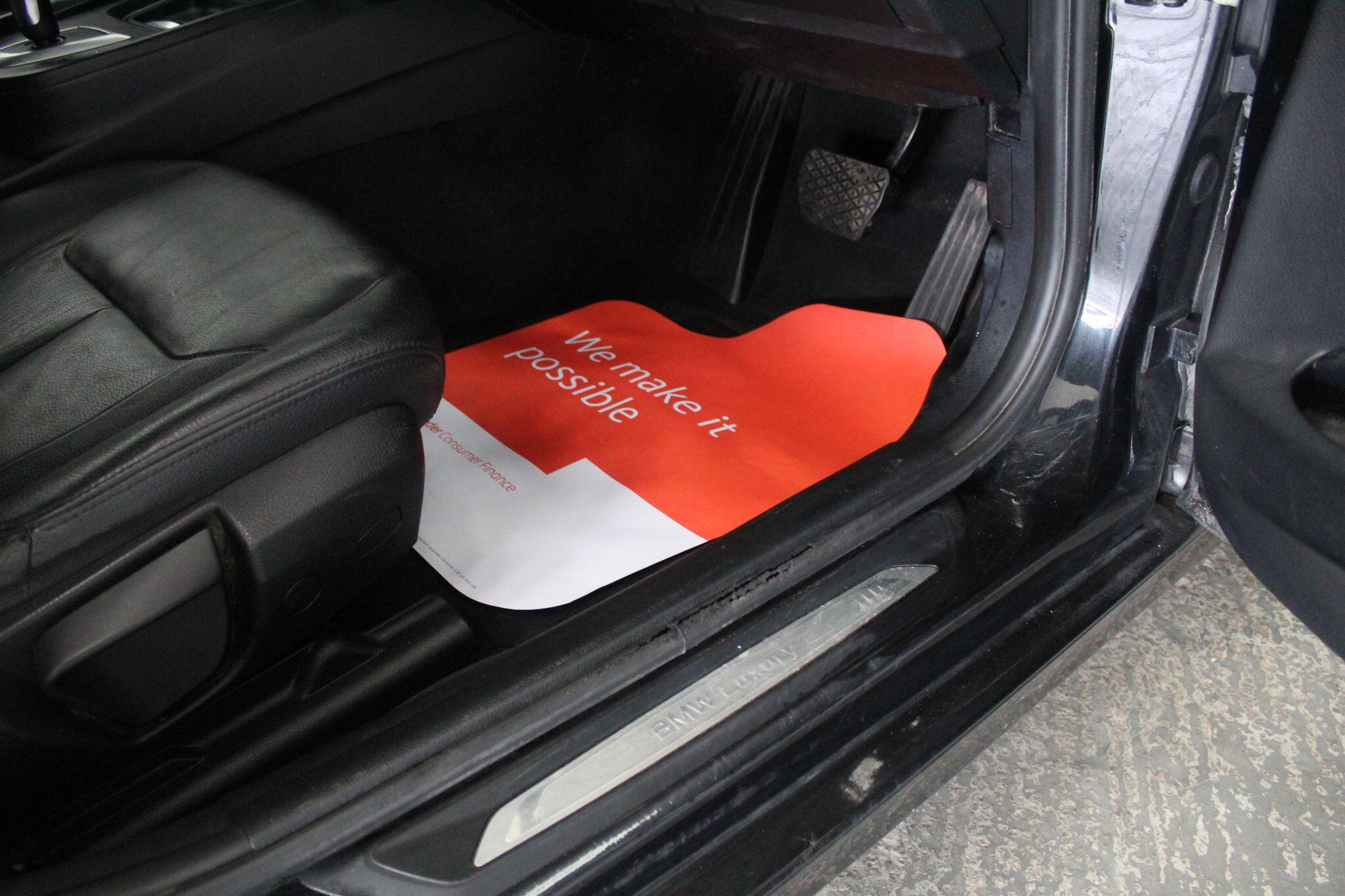 BMW 3 Series view 47