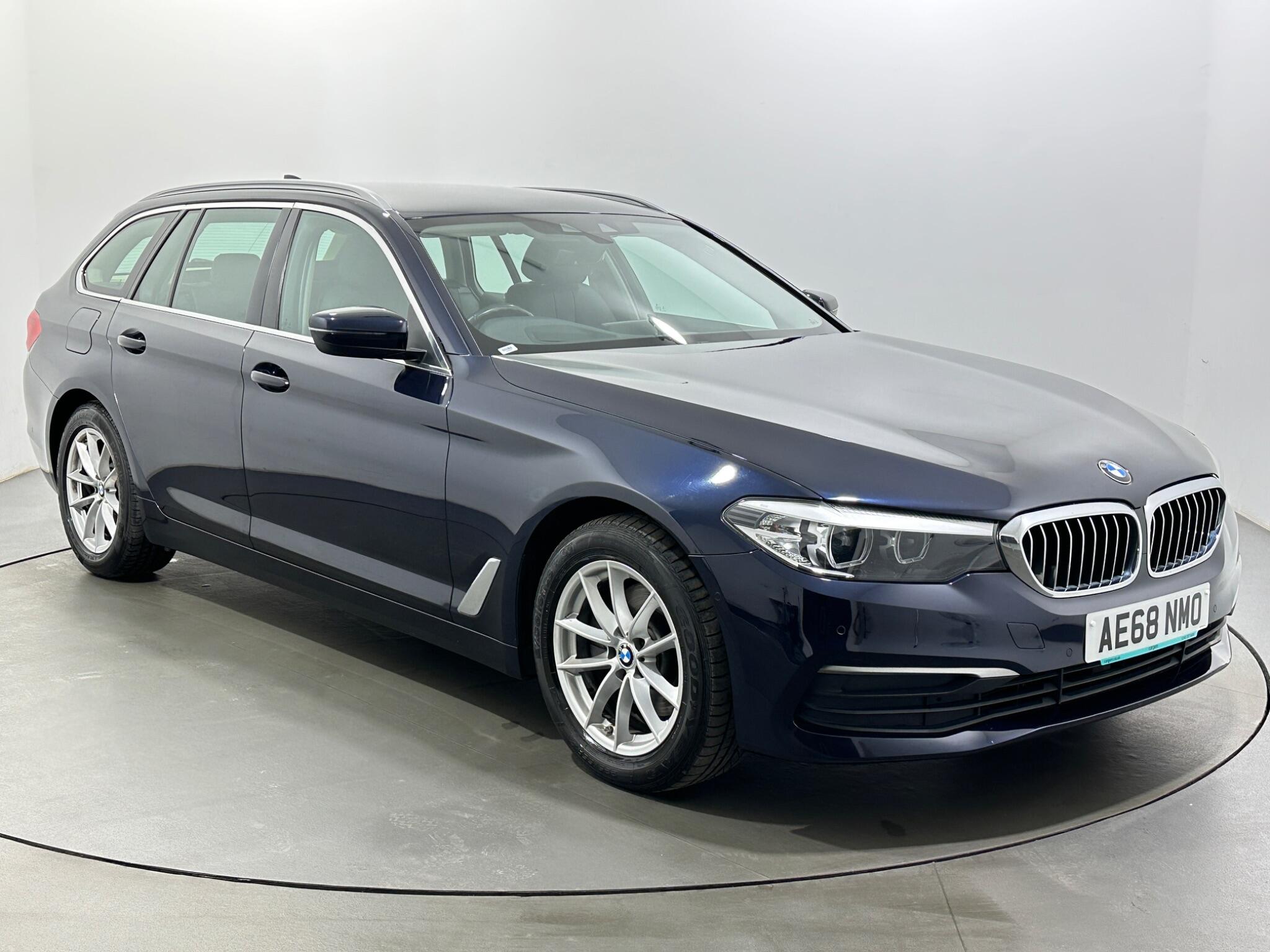 BMW 5 Series main image