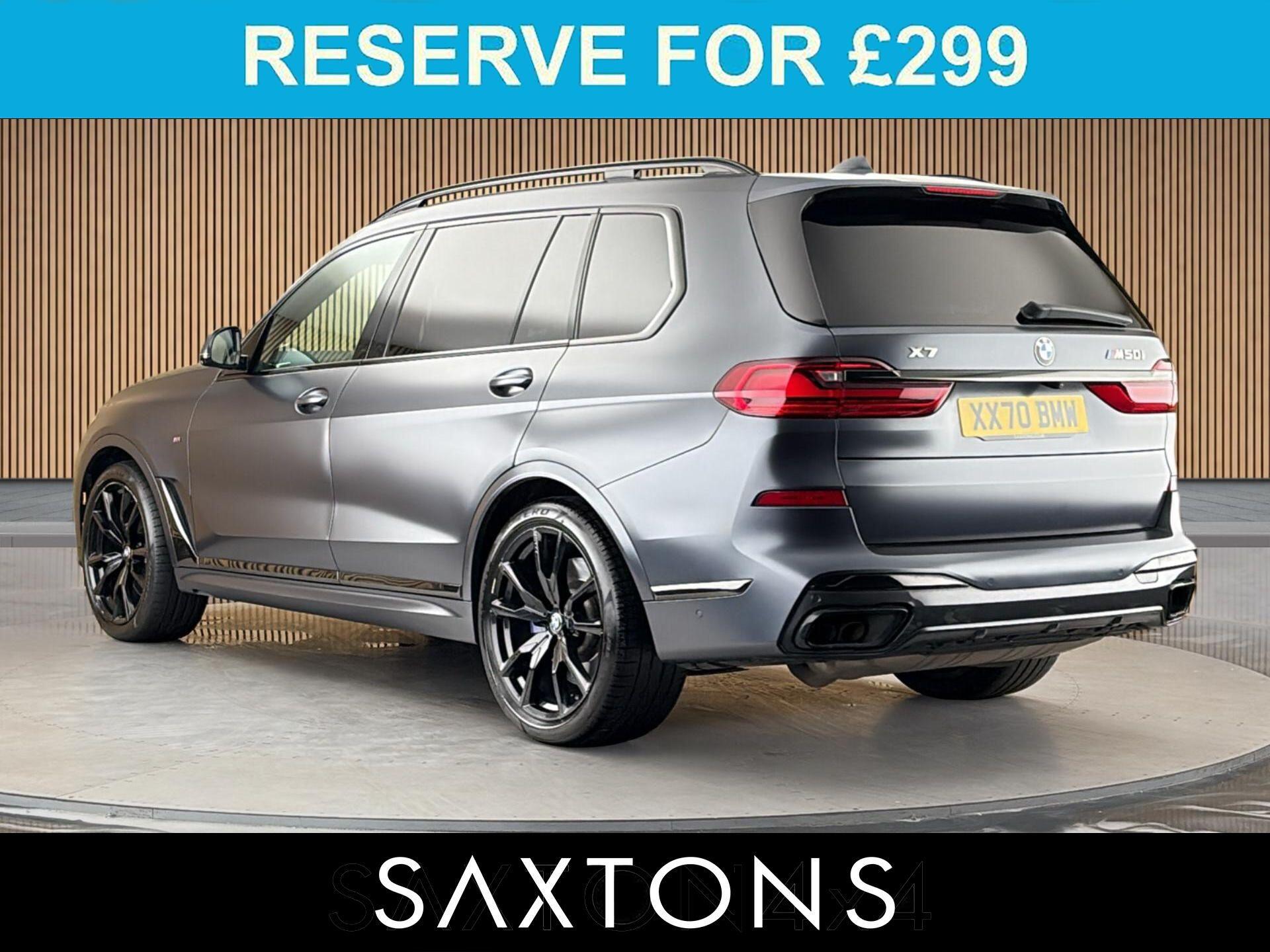 BMW X7 view 2