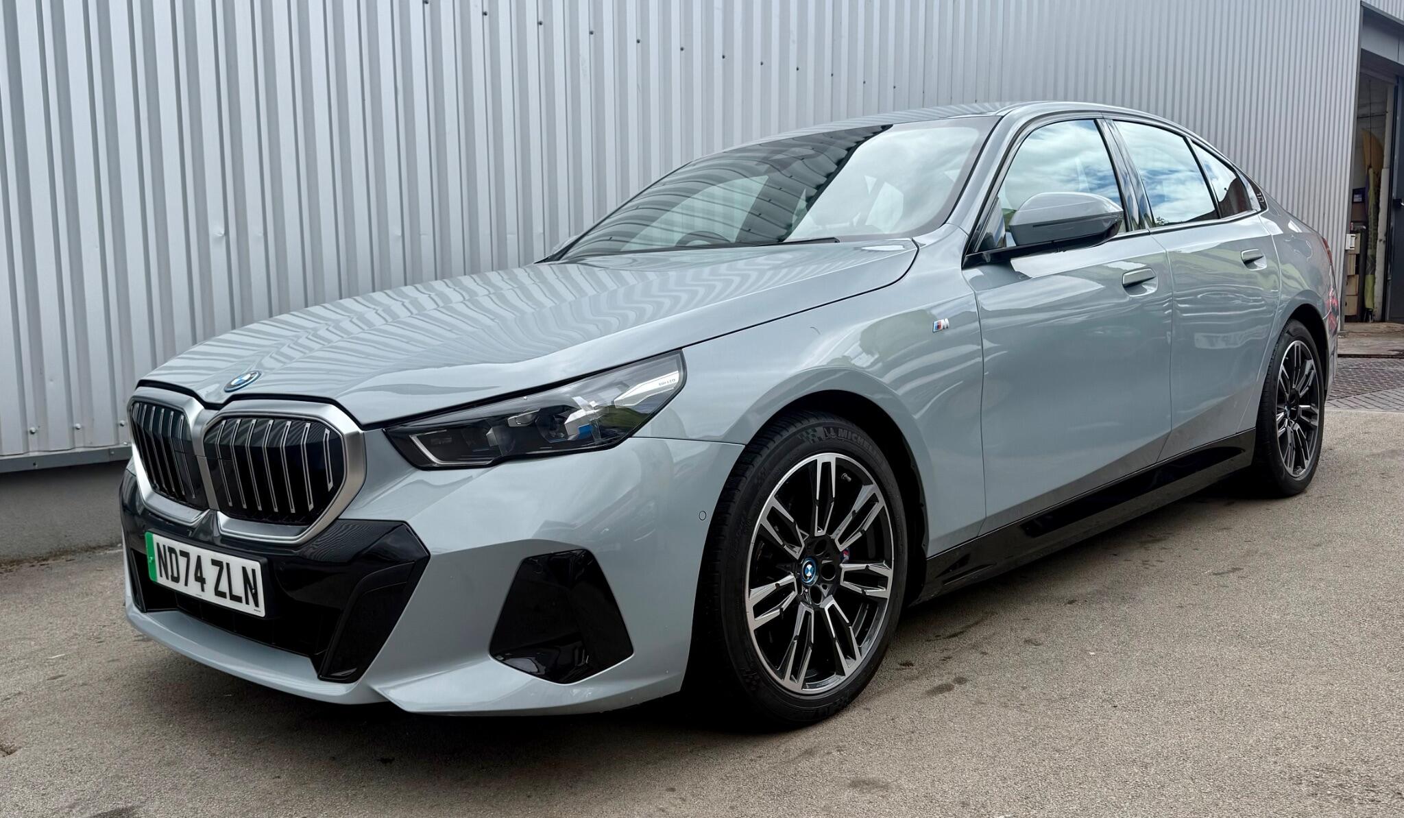 BMW I5 view 5