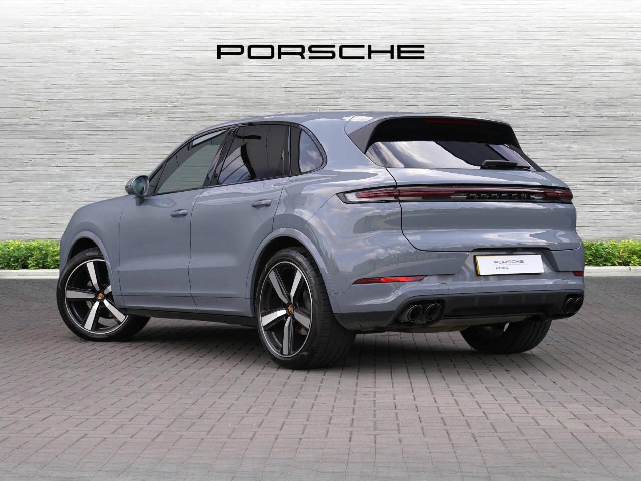 Porsche Cayenne view 2