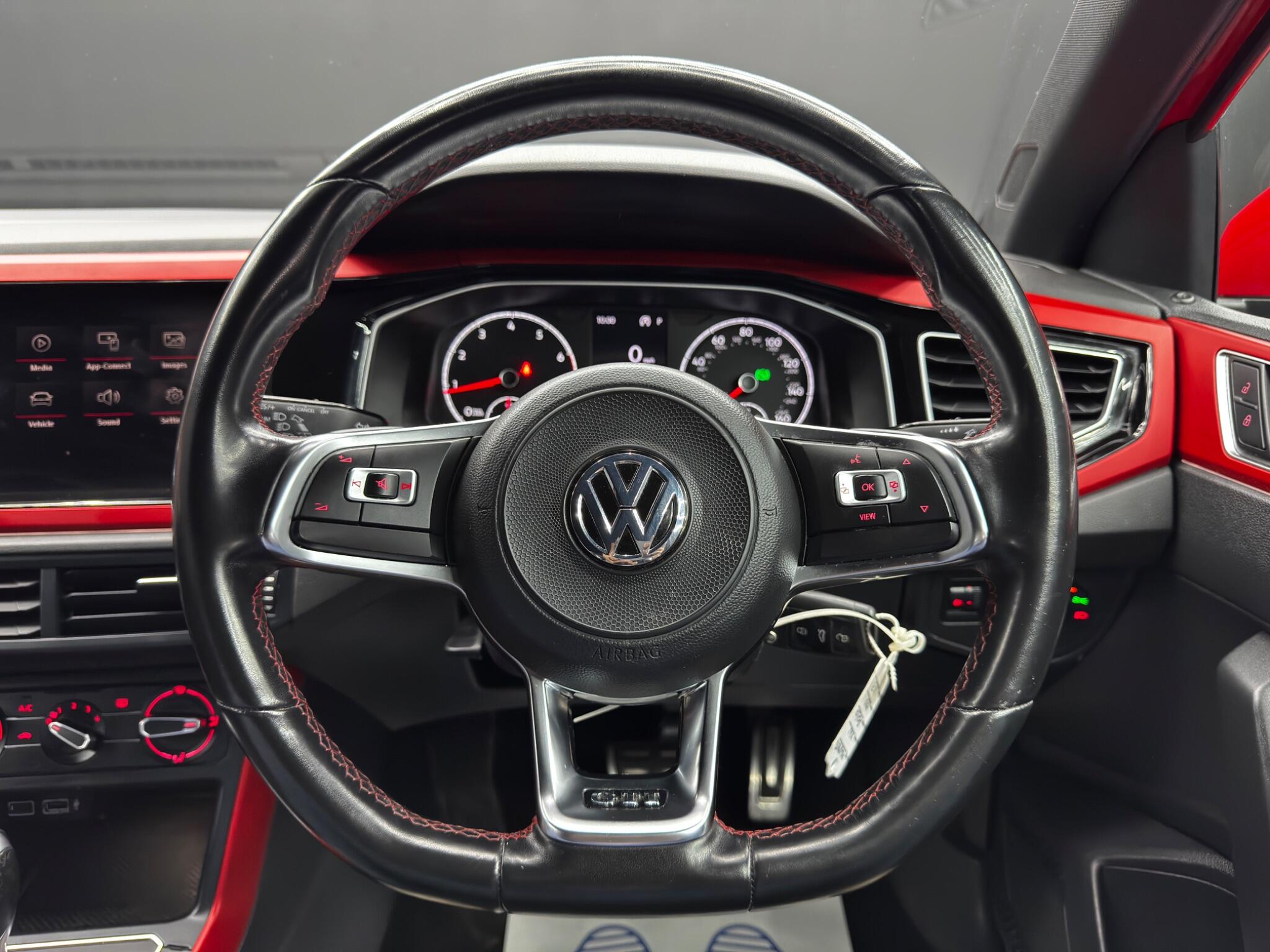 Volkswagen Polo view 18