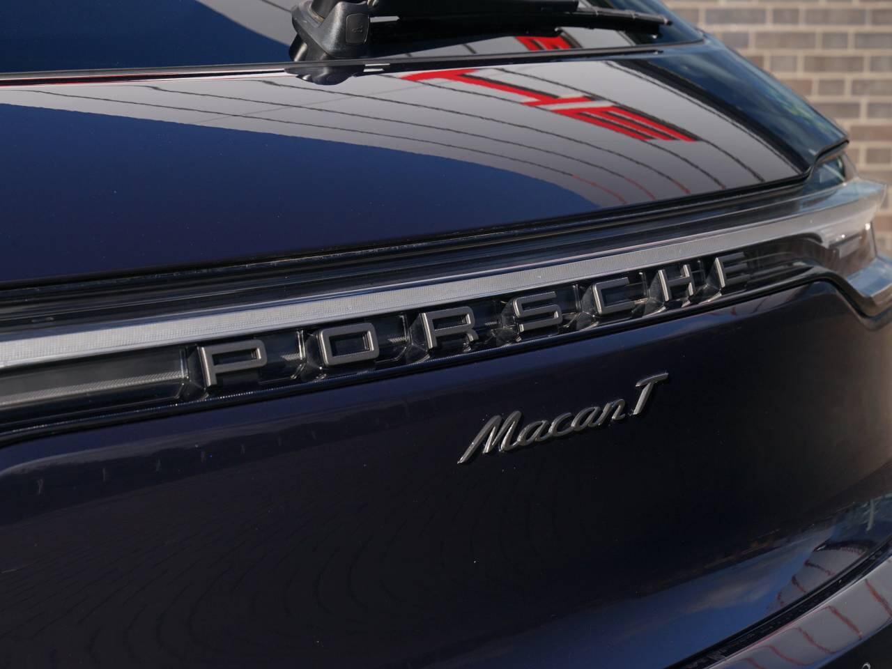 Porsche Macan view 59