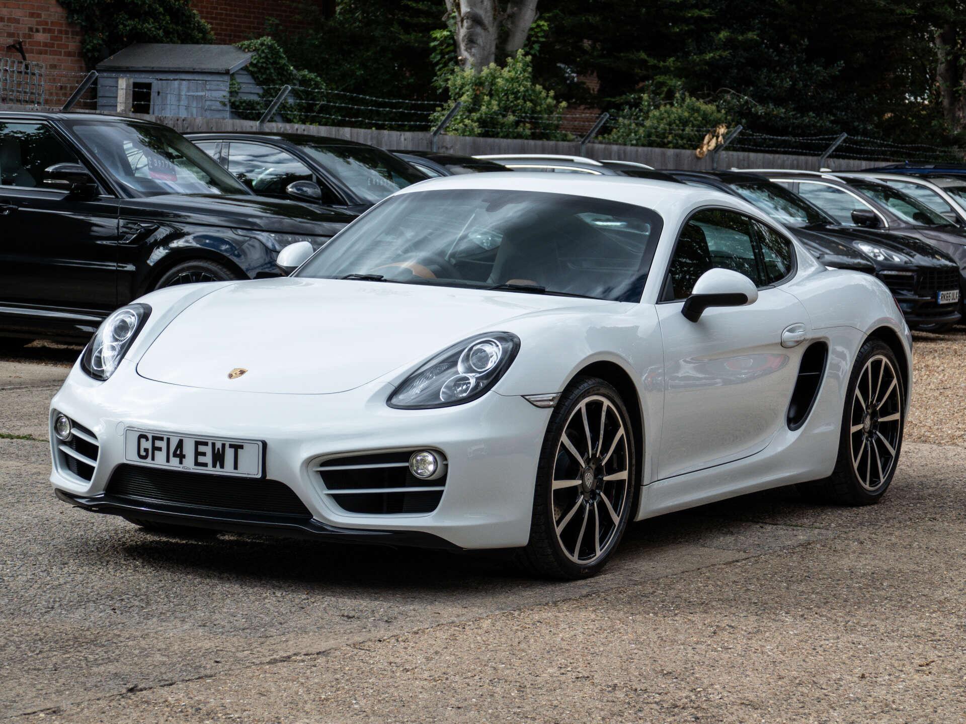 Porsche Cayman view 11