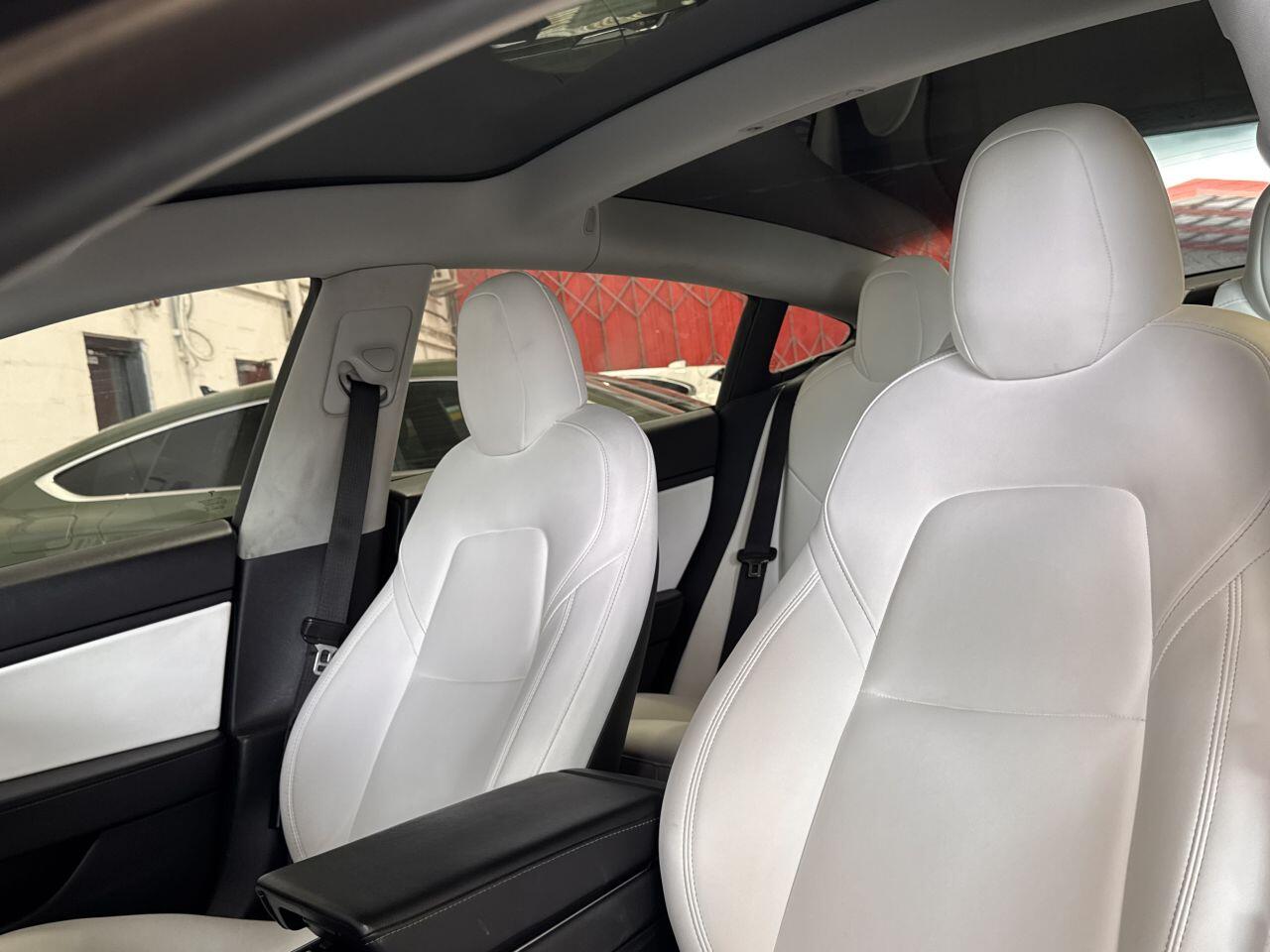 Tesla Model 3 view 50