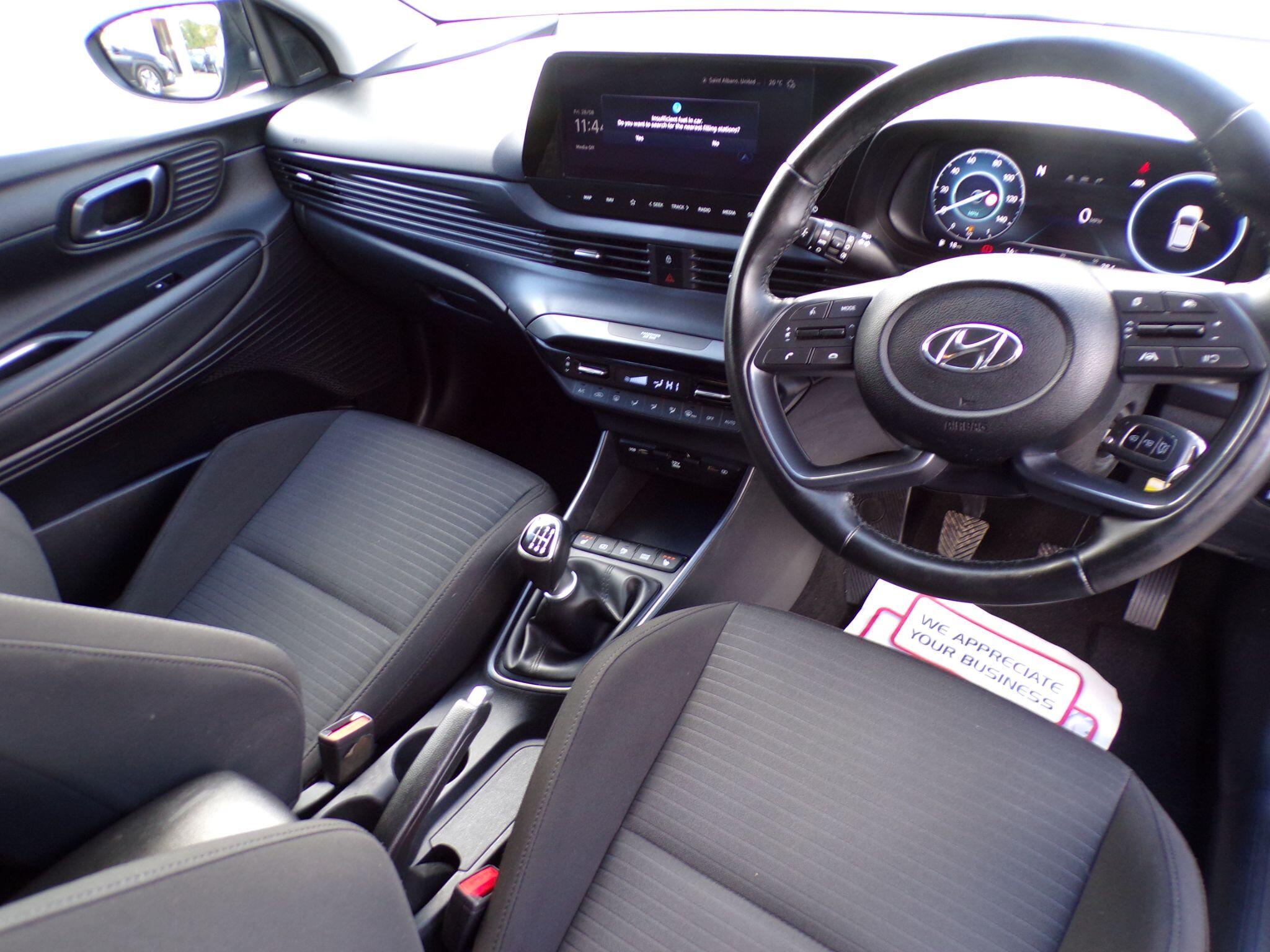 Hyundai I20 view 16