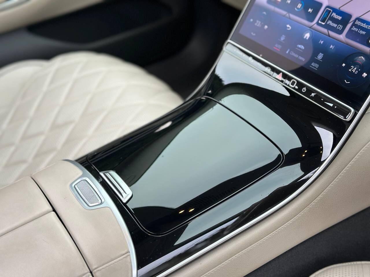 Mercedes-Benz S-Class view 42
