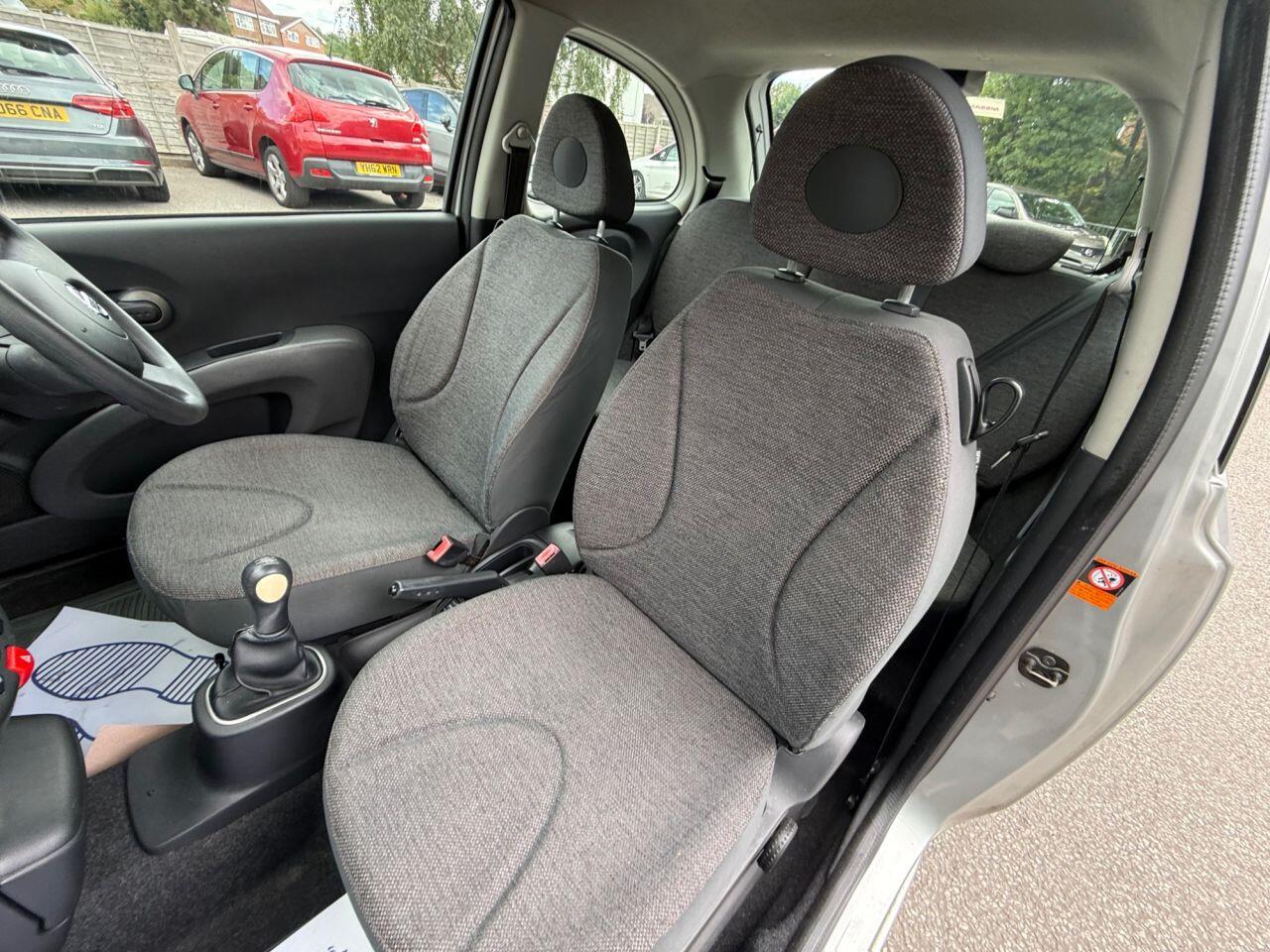 Nissan Micra view 3