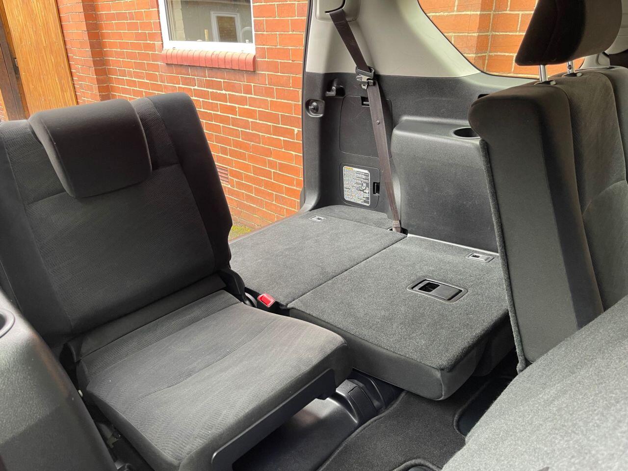 Toyota Land Cruiser view 26