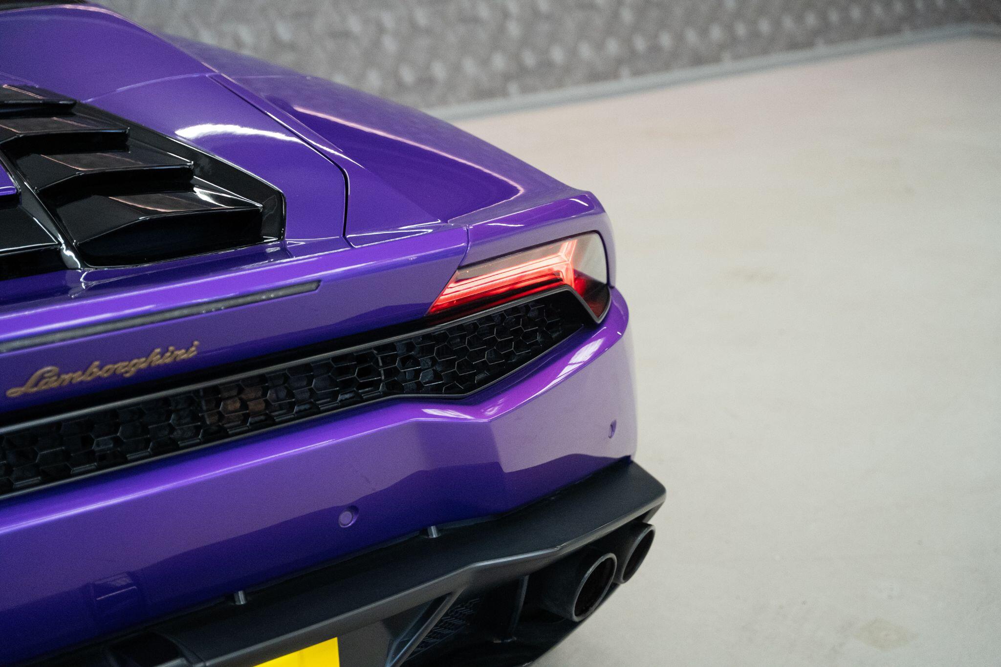 Lamborghini Huracan view 63
