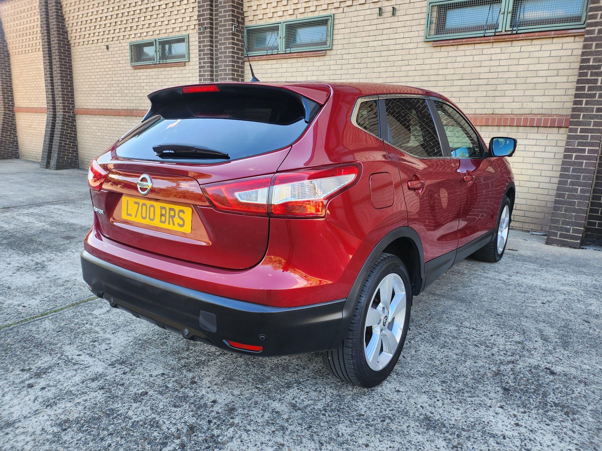 2015 Nissan Qashqai image 5