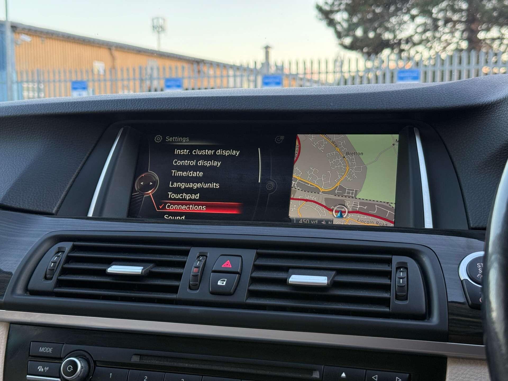 BMW 5 Series view 70