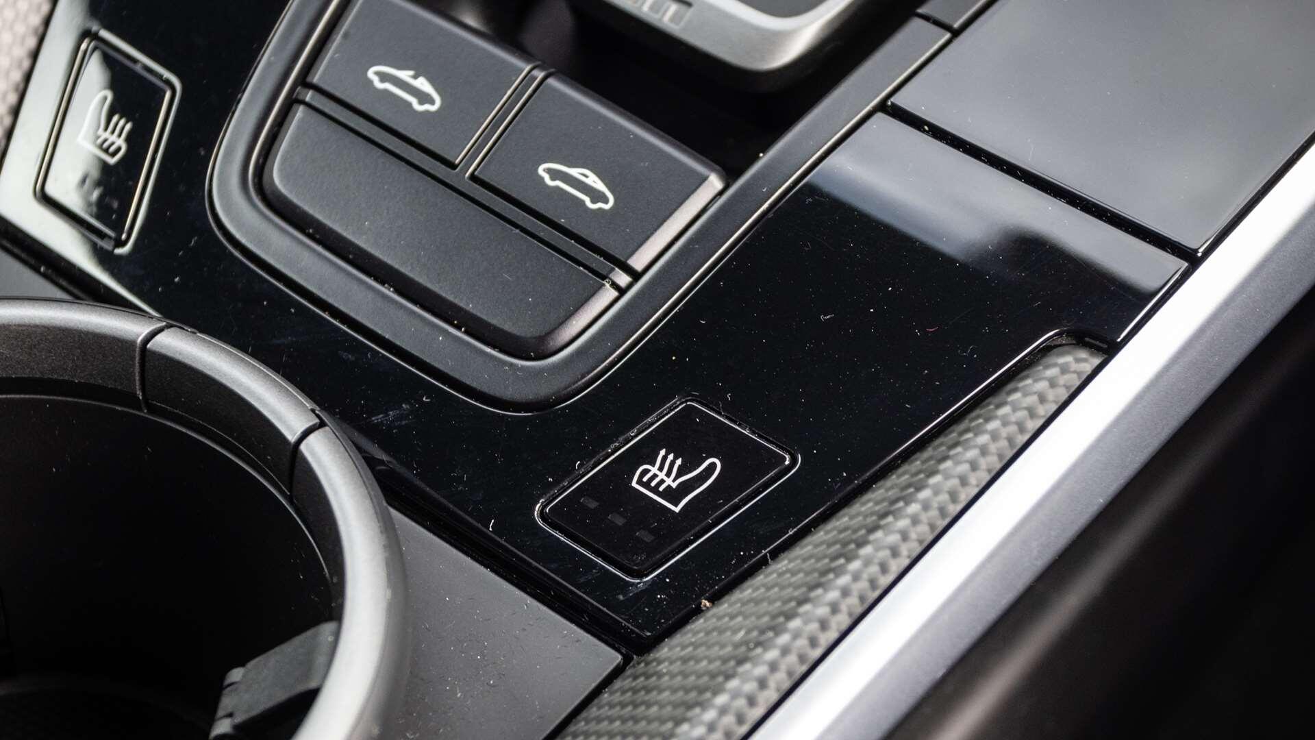 Porsche 911 view 24