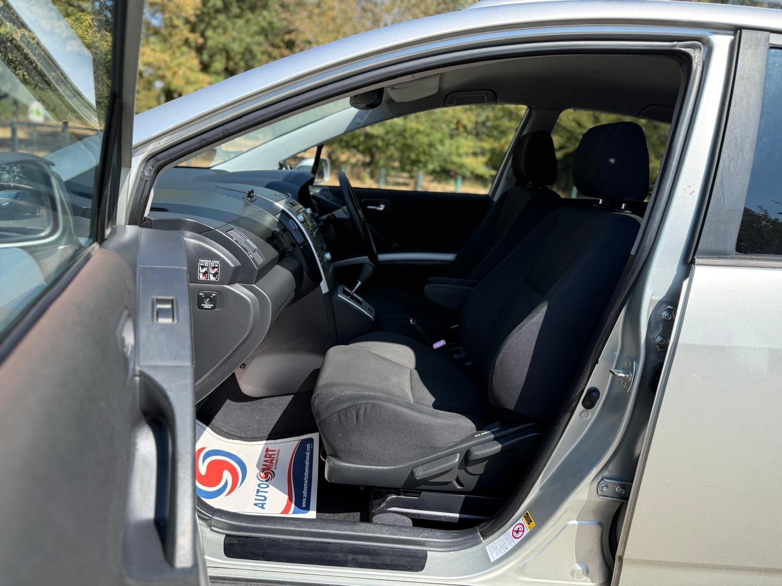 Toyota Corolla Verso view 29