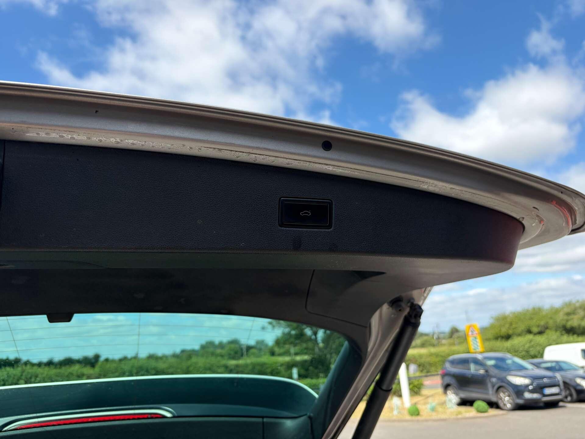 Volkswagen Tiguan view 25