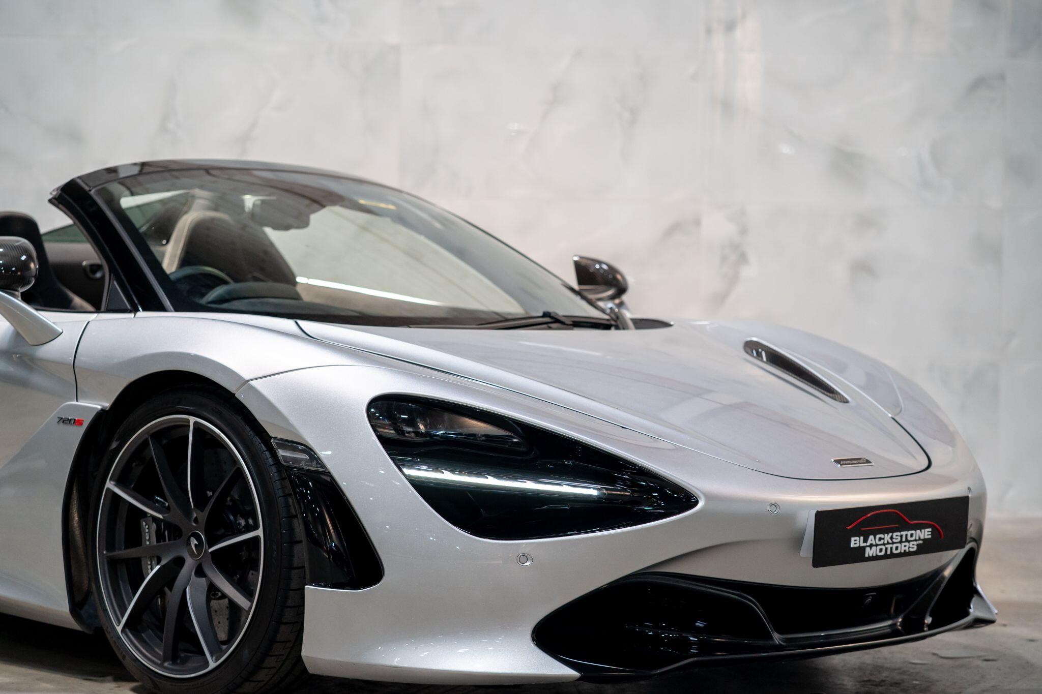 Mclaren 720s view 36