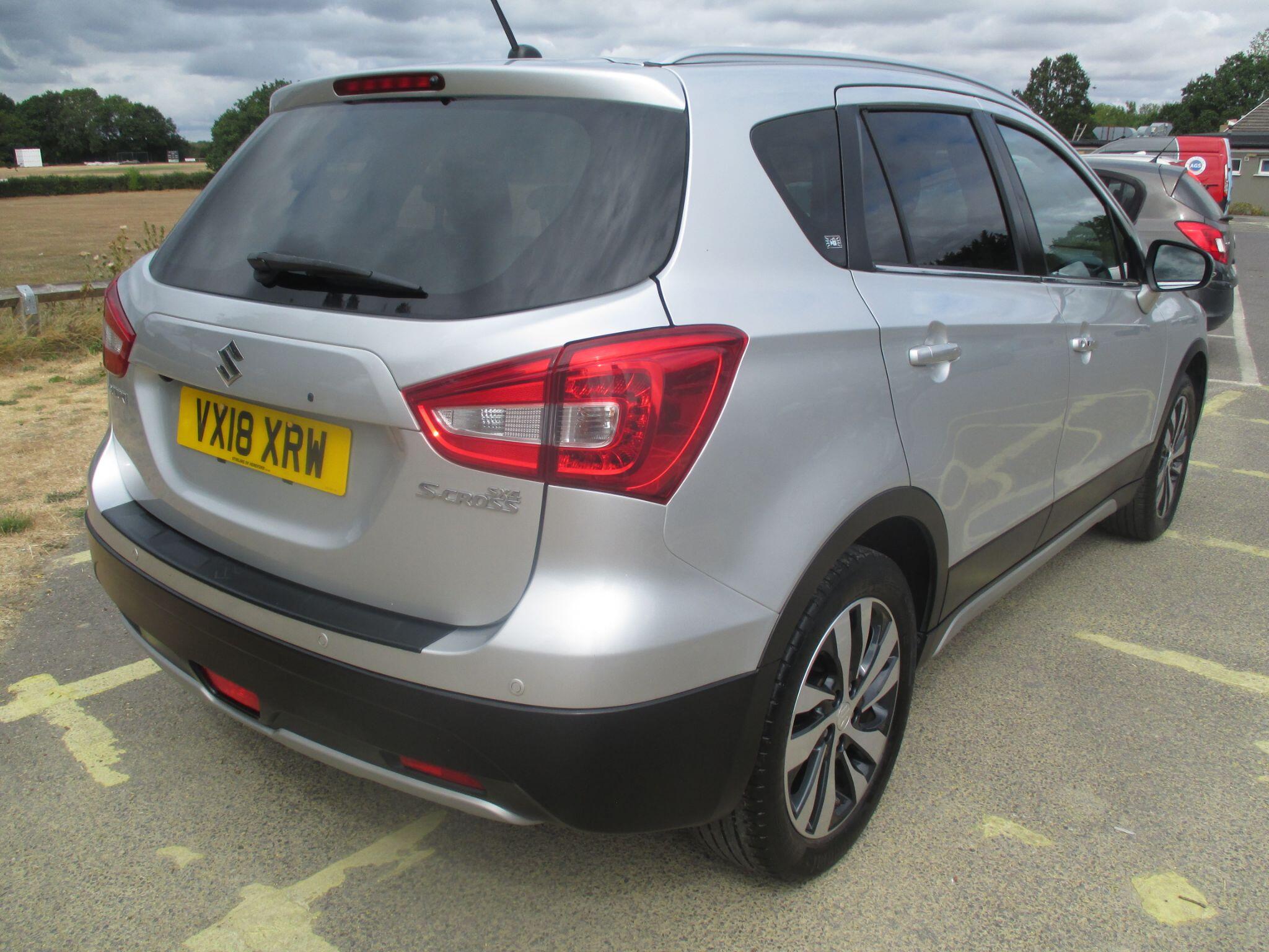 Suzuki SX4 S-Cross view 10