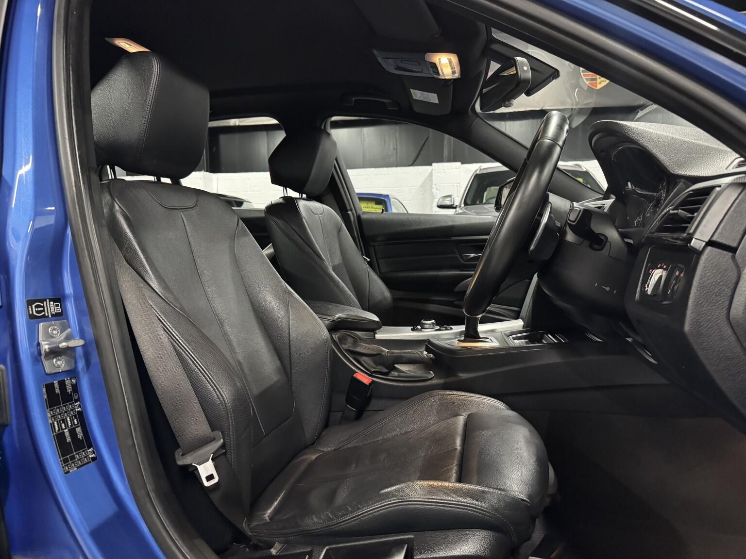 BMW 3 Series view 10