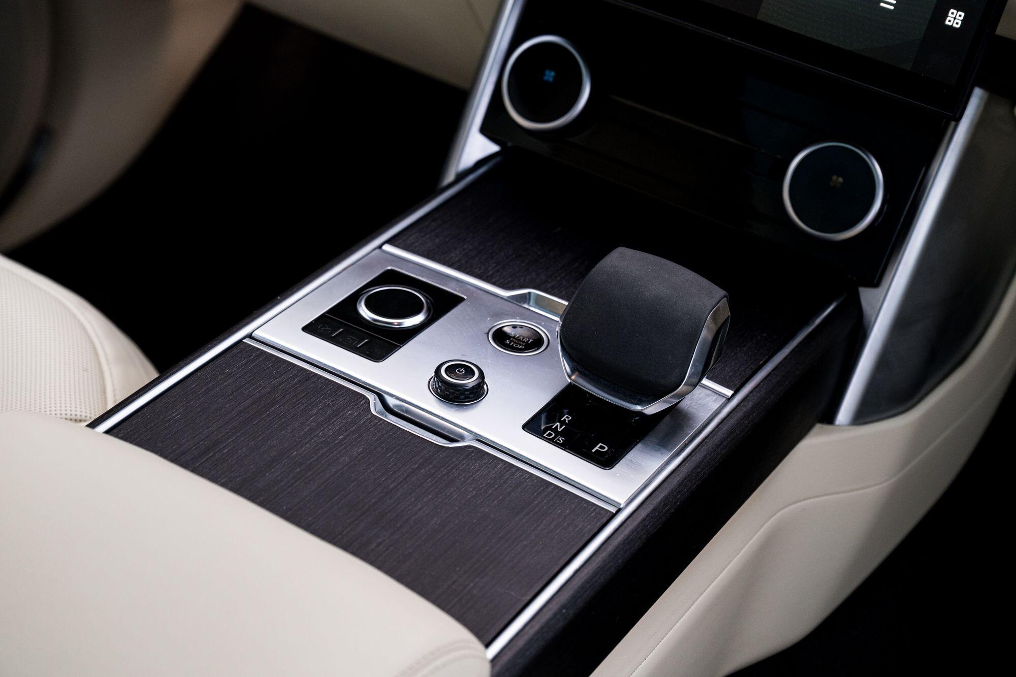 Land Rover Range Rover view 45