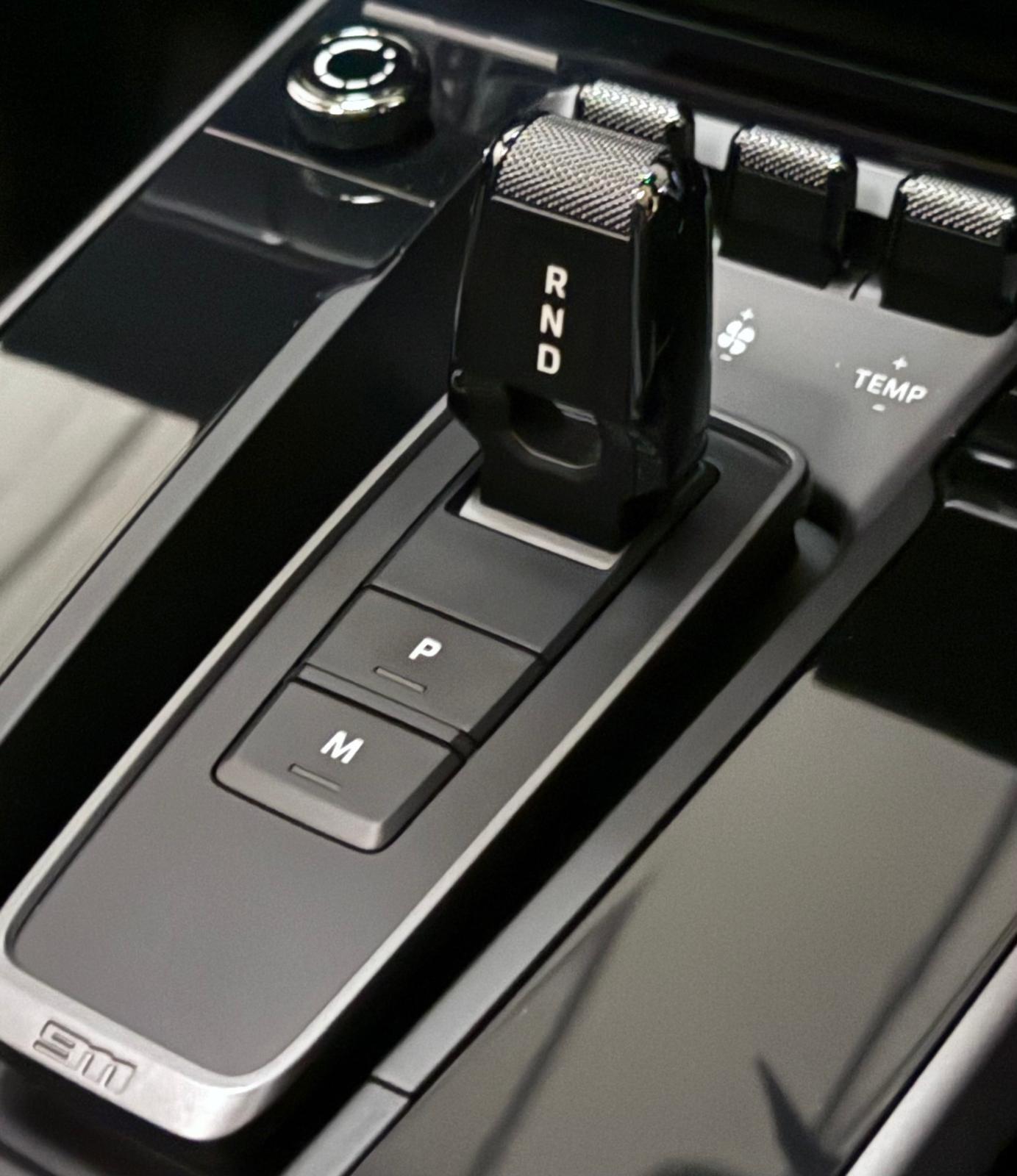 Porsche 911 view 25