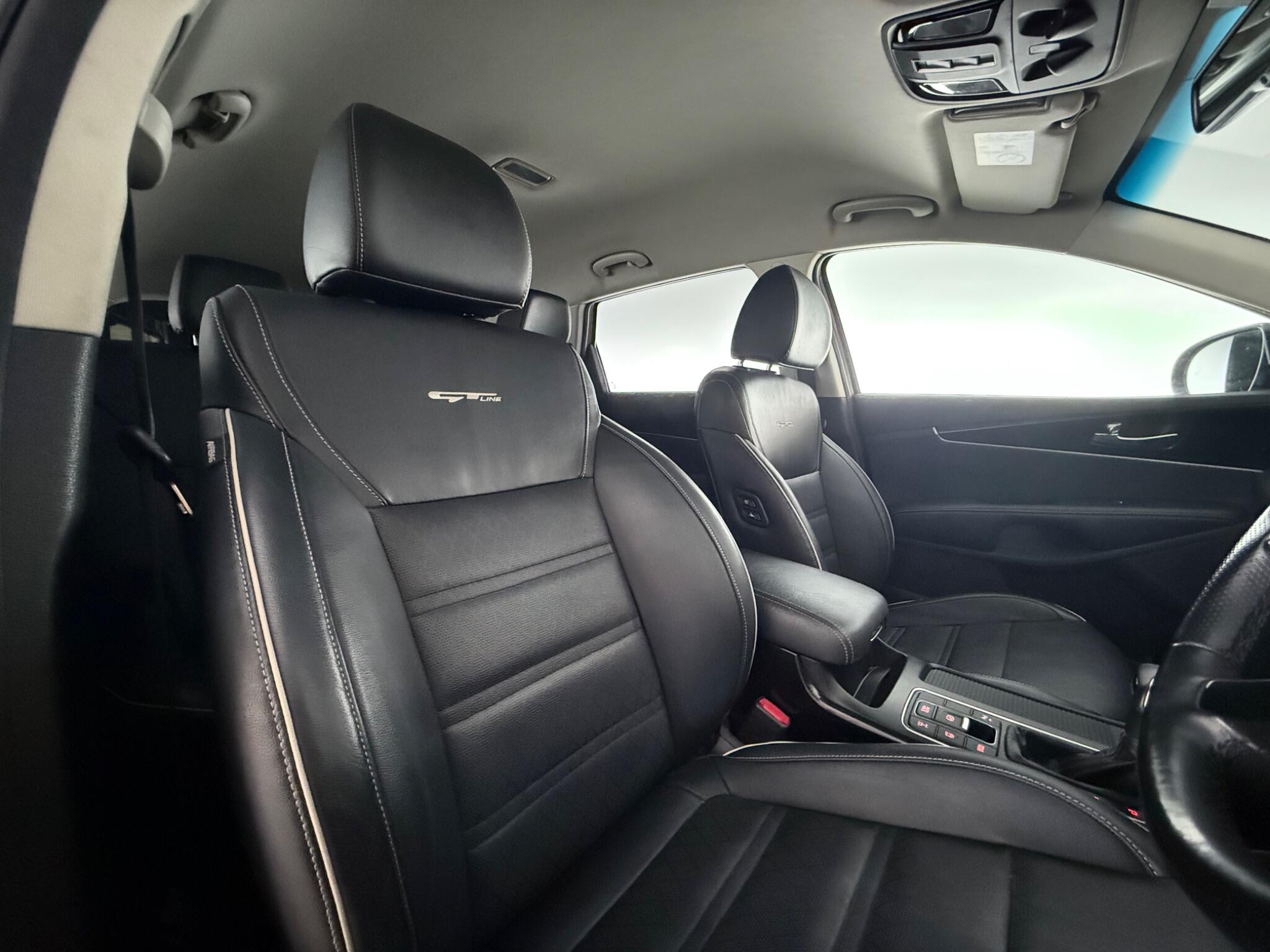 Kia Sorento view 26