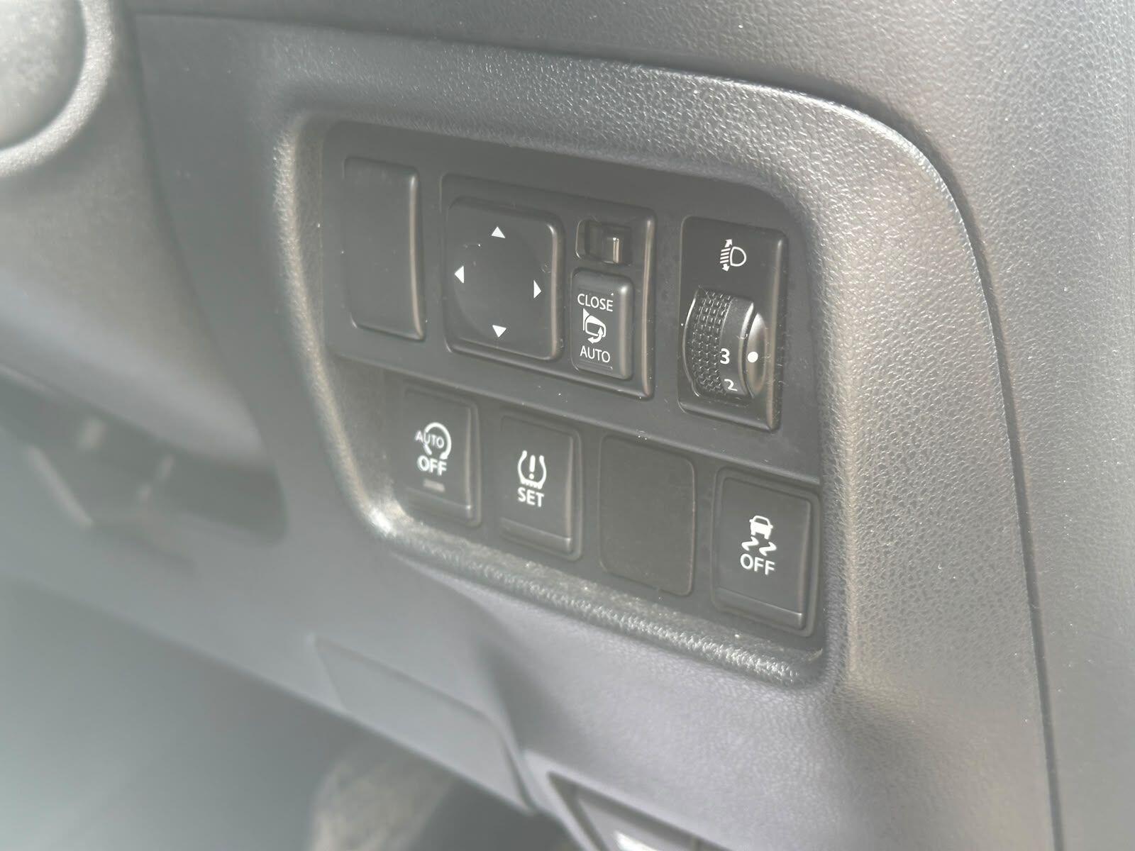 Nissan Juke view 24