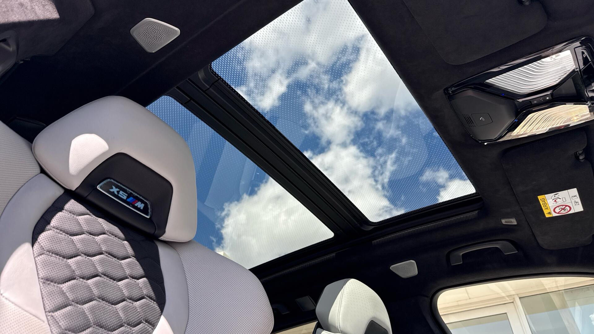 BMW X5 M view 33