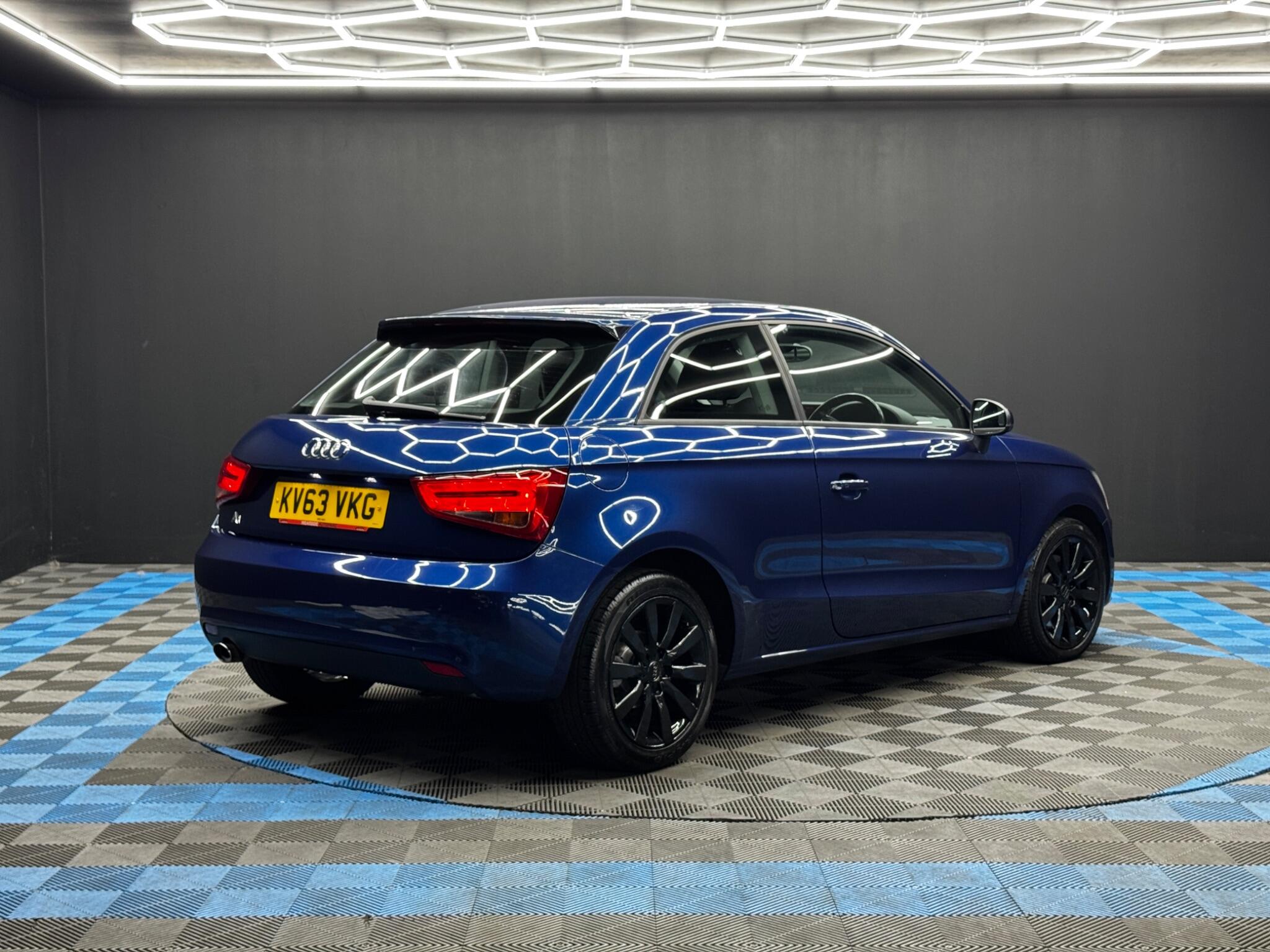 Audi A1 view 5