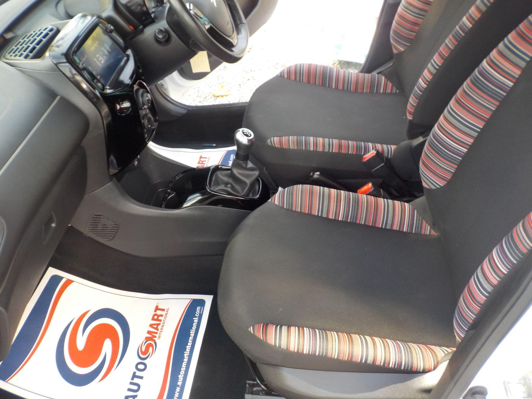 Citroen C1 1.0 VTi Shine Euro 6 (s/s) 5dr
