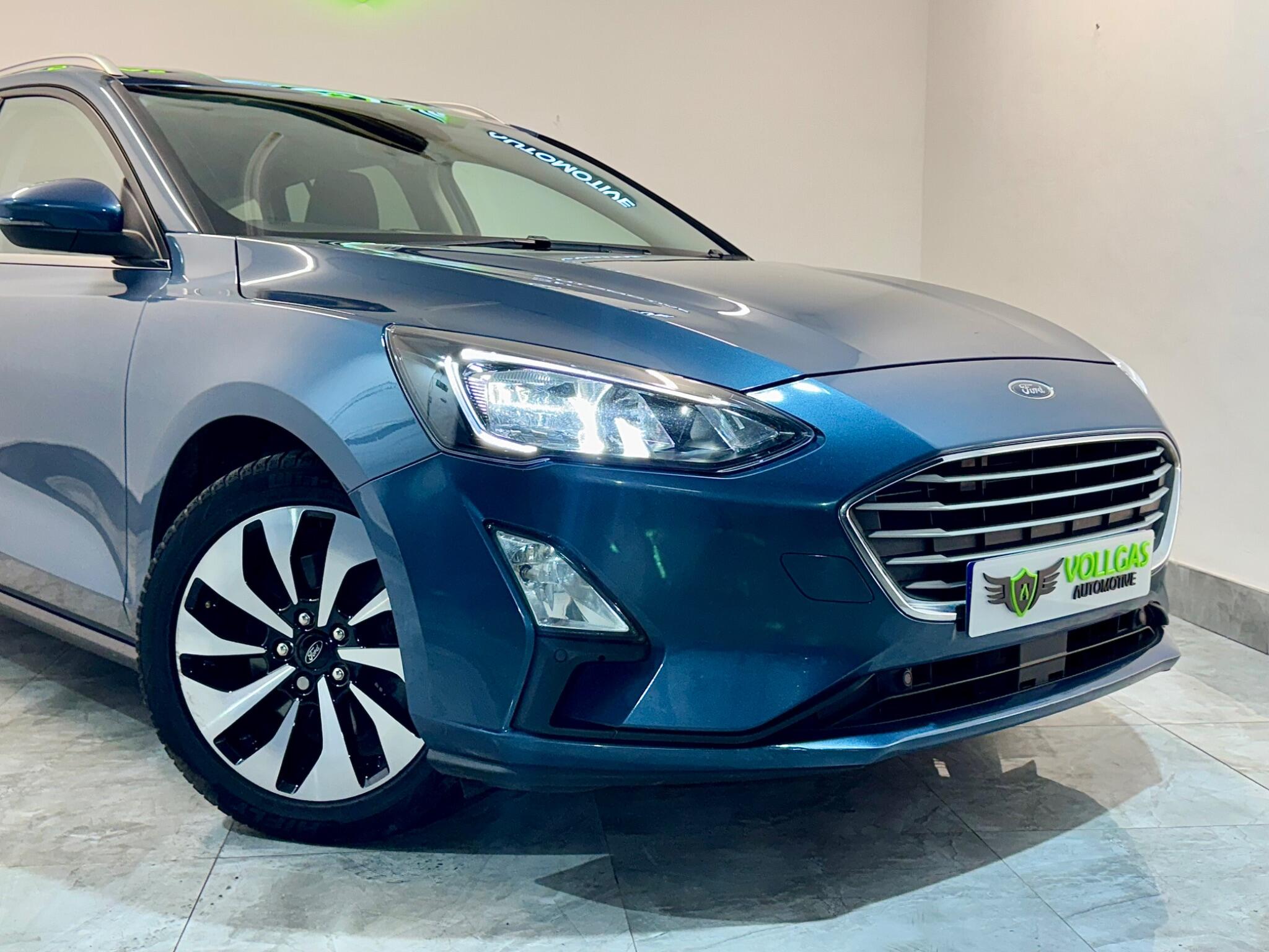 Ford Focus view 7