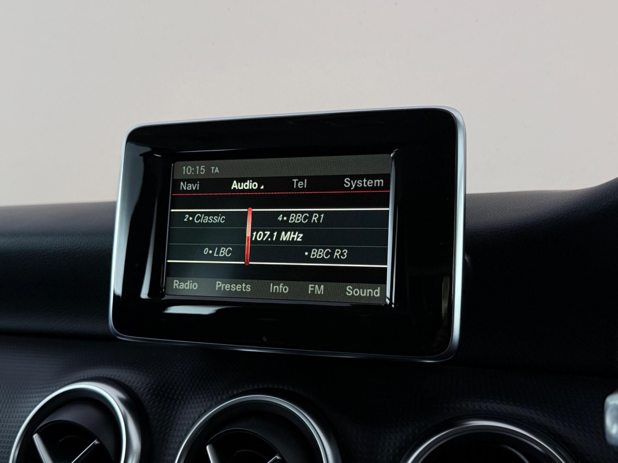Mercedes-Benz A-Class view 17