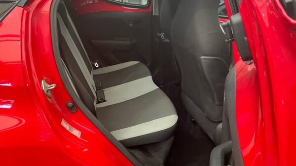 Toyota Aygo view 10