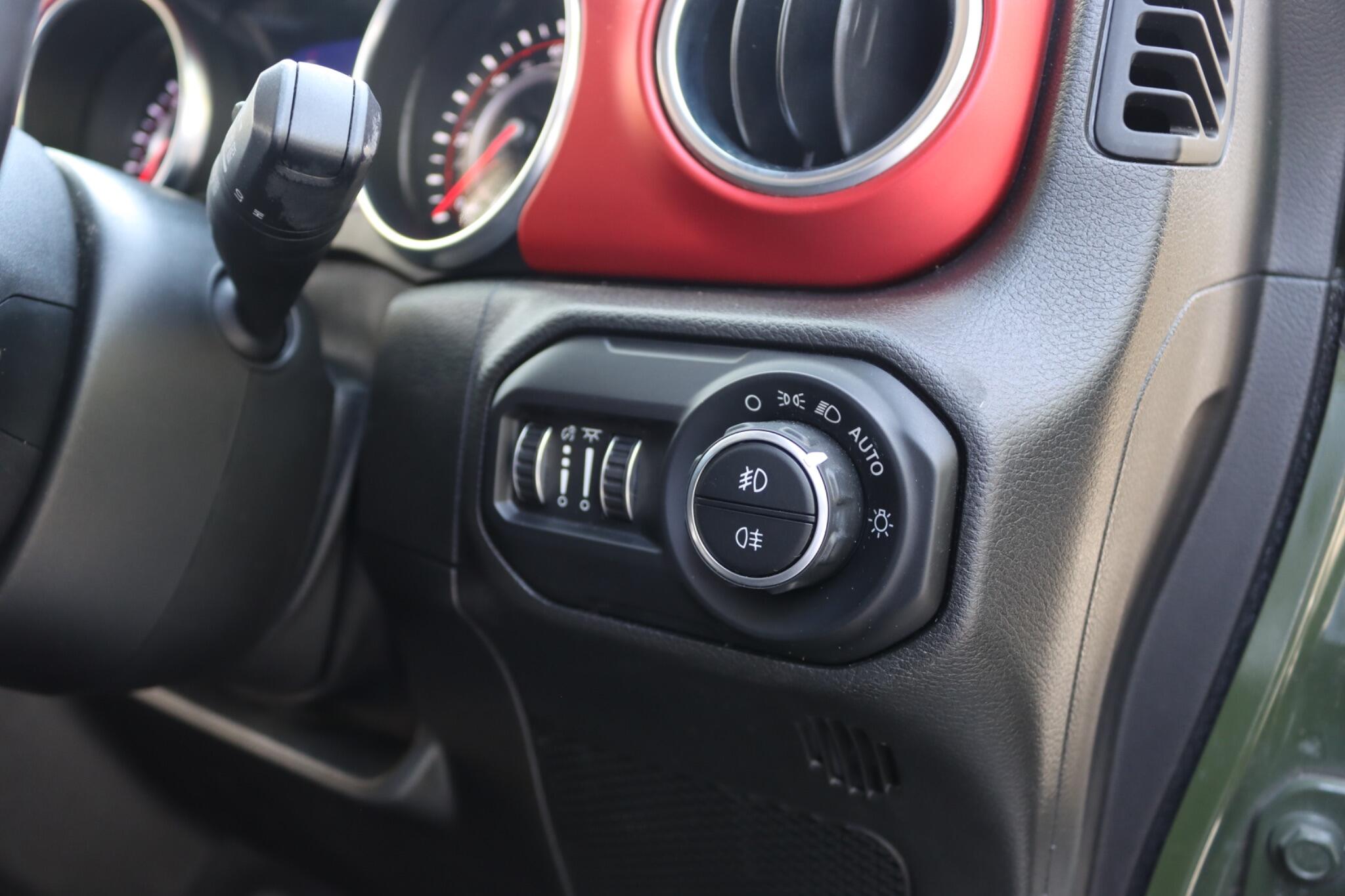 Jeep Wrangler view 52