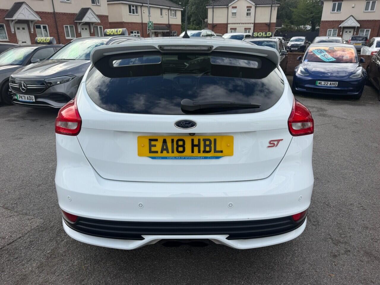 Ford Focus view 24