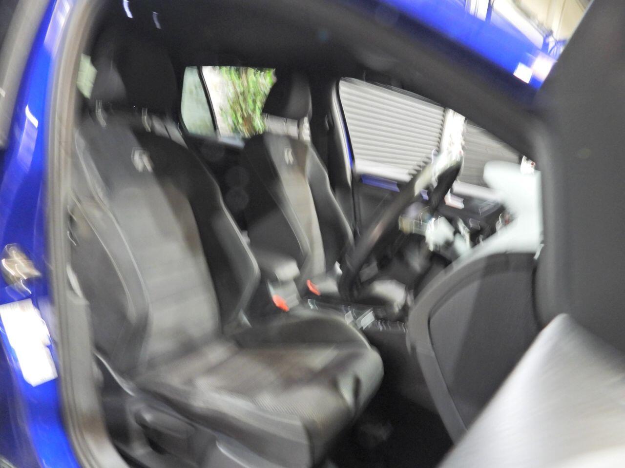 Volkswagen Golf view 15