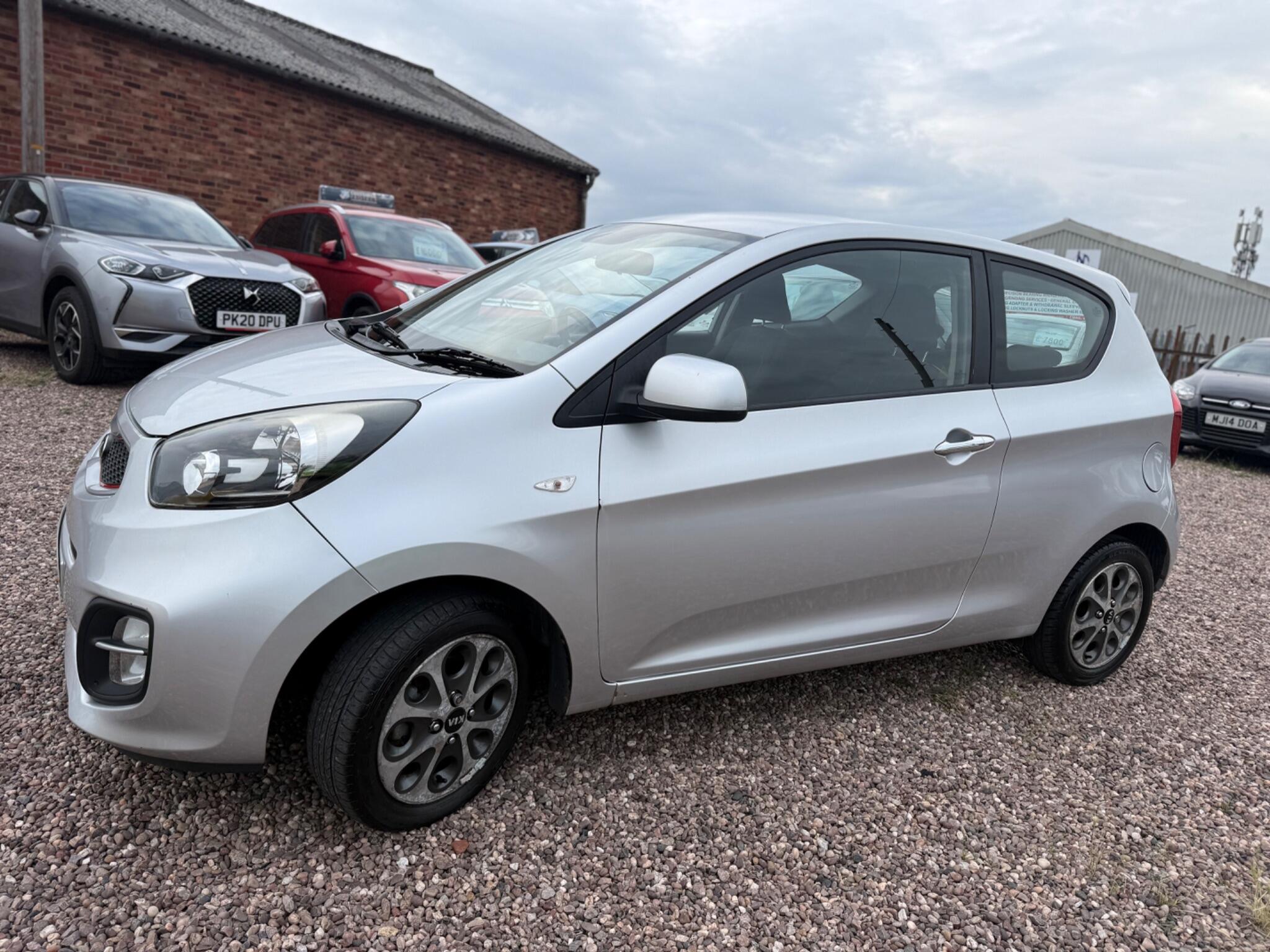 Kia Picanto view 15